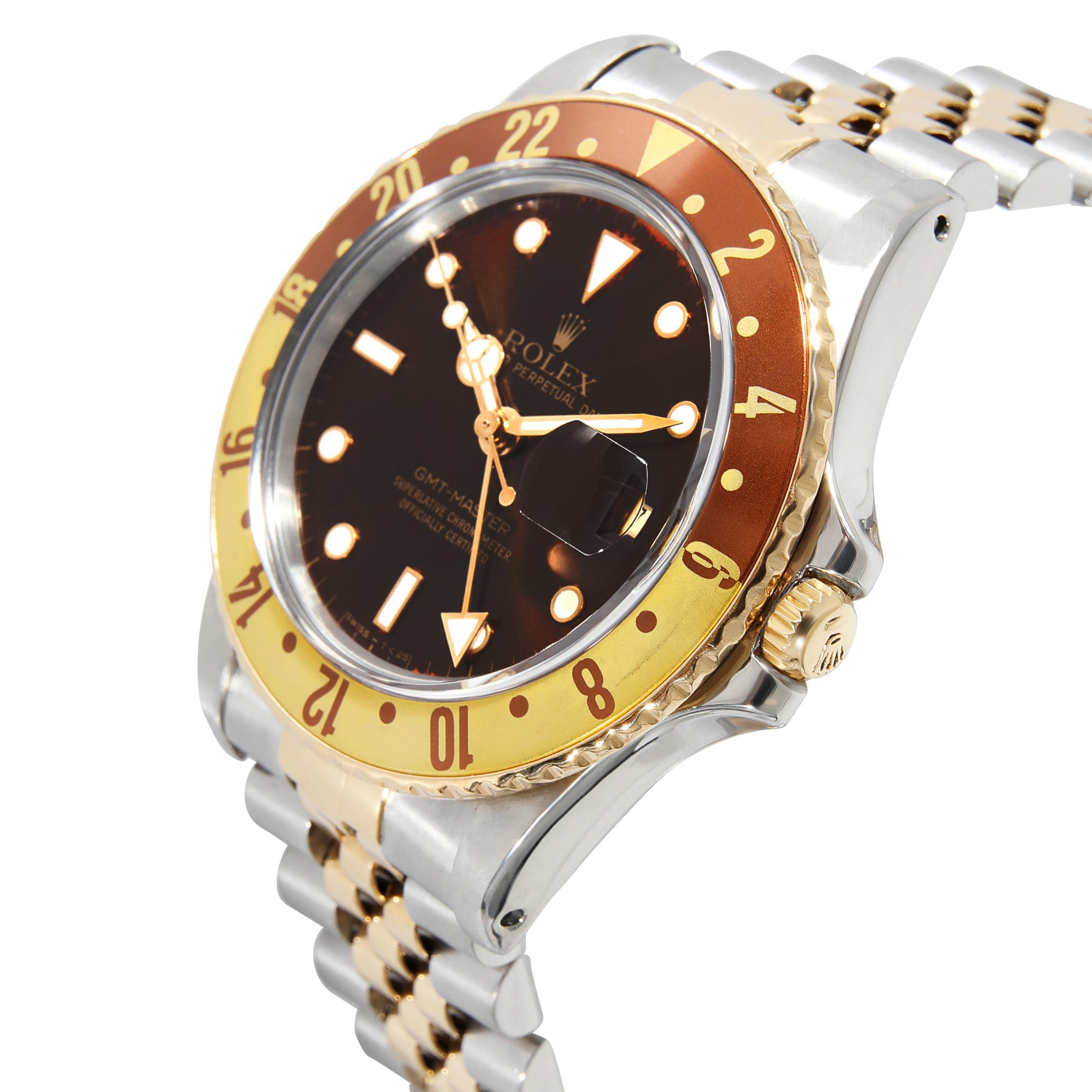 Rolex GMT-Master 16573 Men's Watch in 18kt Stainless Steel/Yellow Gold In Excellent Condition In New York, NY