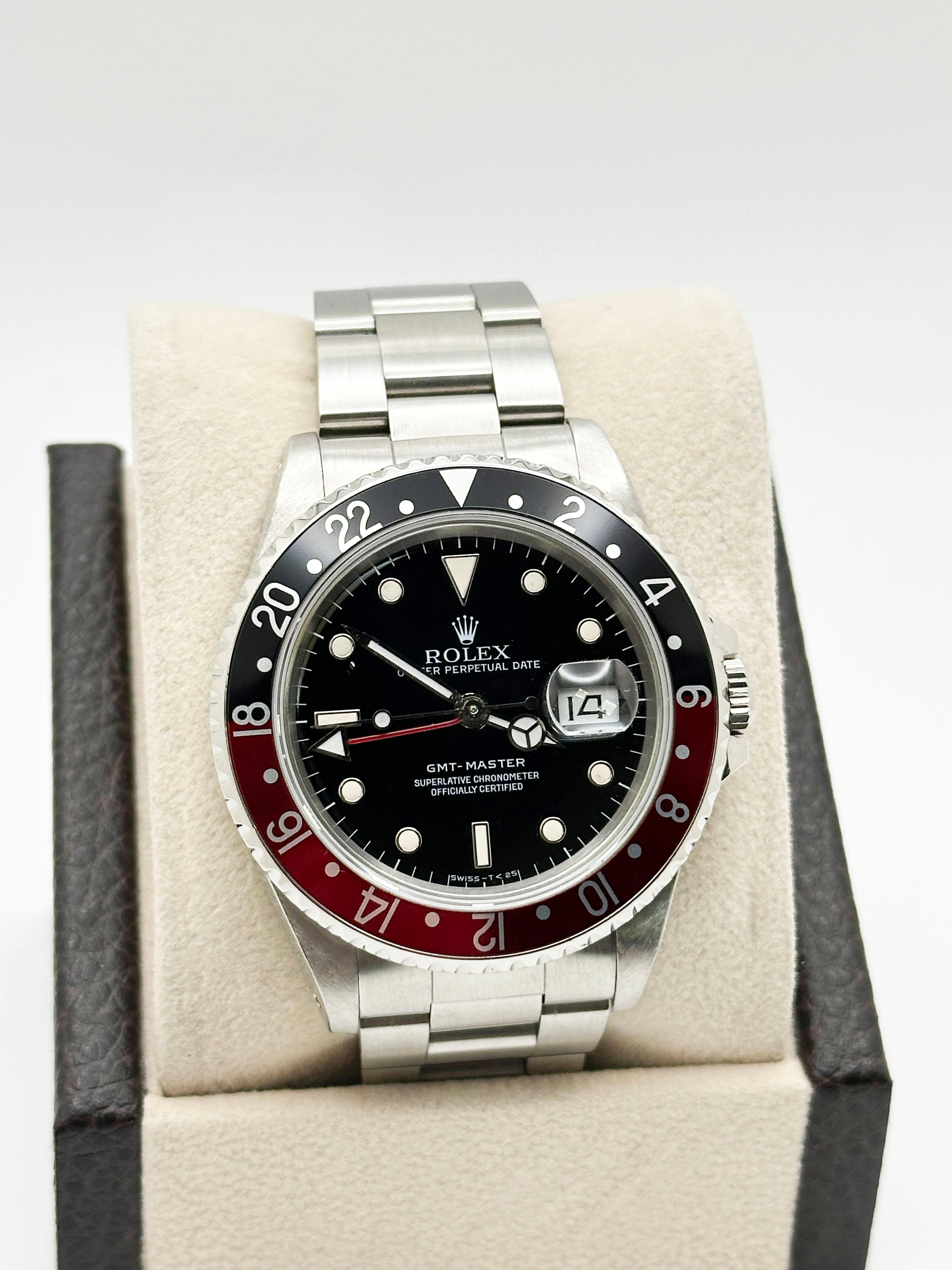 Rolex GMT Master 16700 Coke Red and Black Stainless Steel Box Papers 40mm in vendita 3