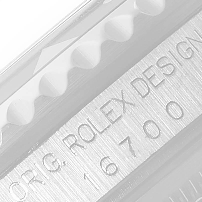 Rolex Montre GMT Master en acier automatique avec lunette noire pour hommes 16700 en vente 3