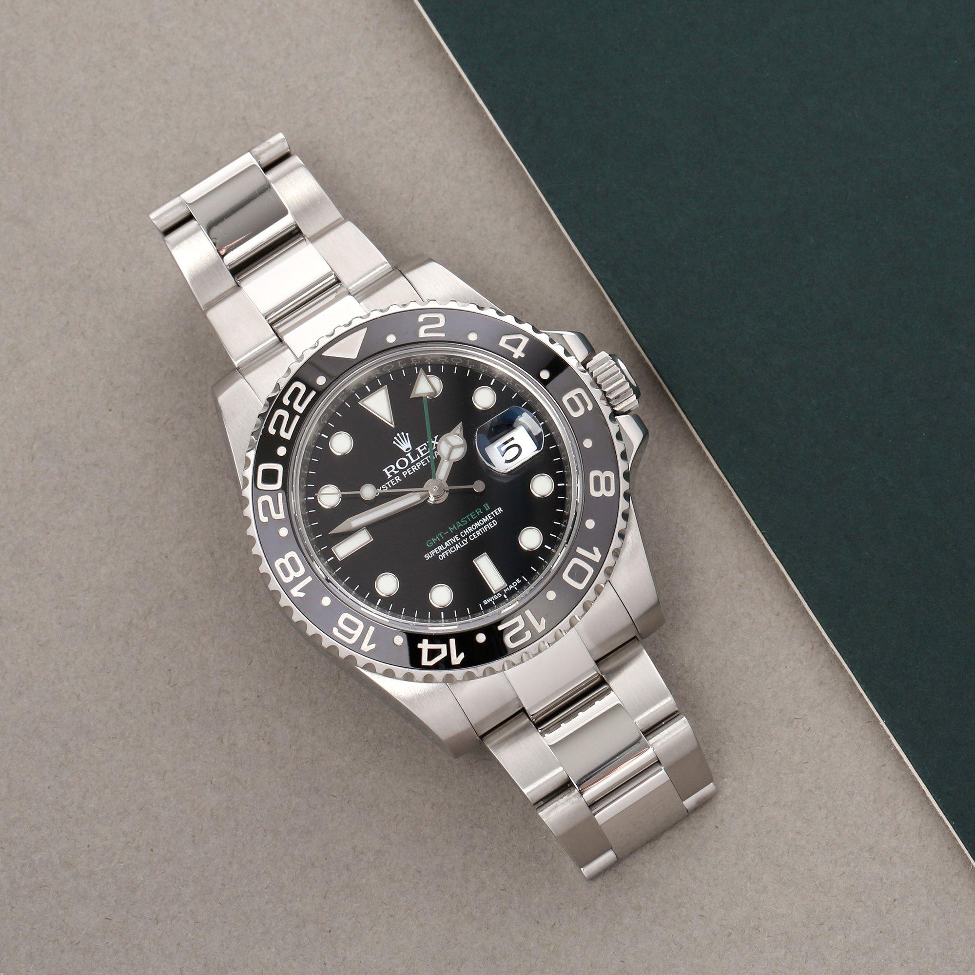 Xupes Reference: COM002717
Manufacturer: Rolex
Model: GMT-Master II
Model Variant: 0
Model Number: 116710
Age: 2017
Gender: Men
Complete With: Xupes Presentation Box
Dial: Black Baton 
Glass: Sapphire Crystal
Case Material: Stainless Steel
Strap