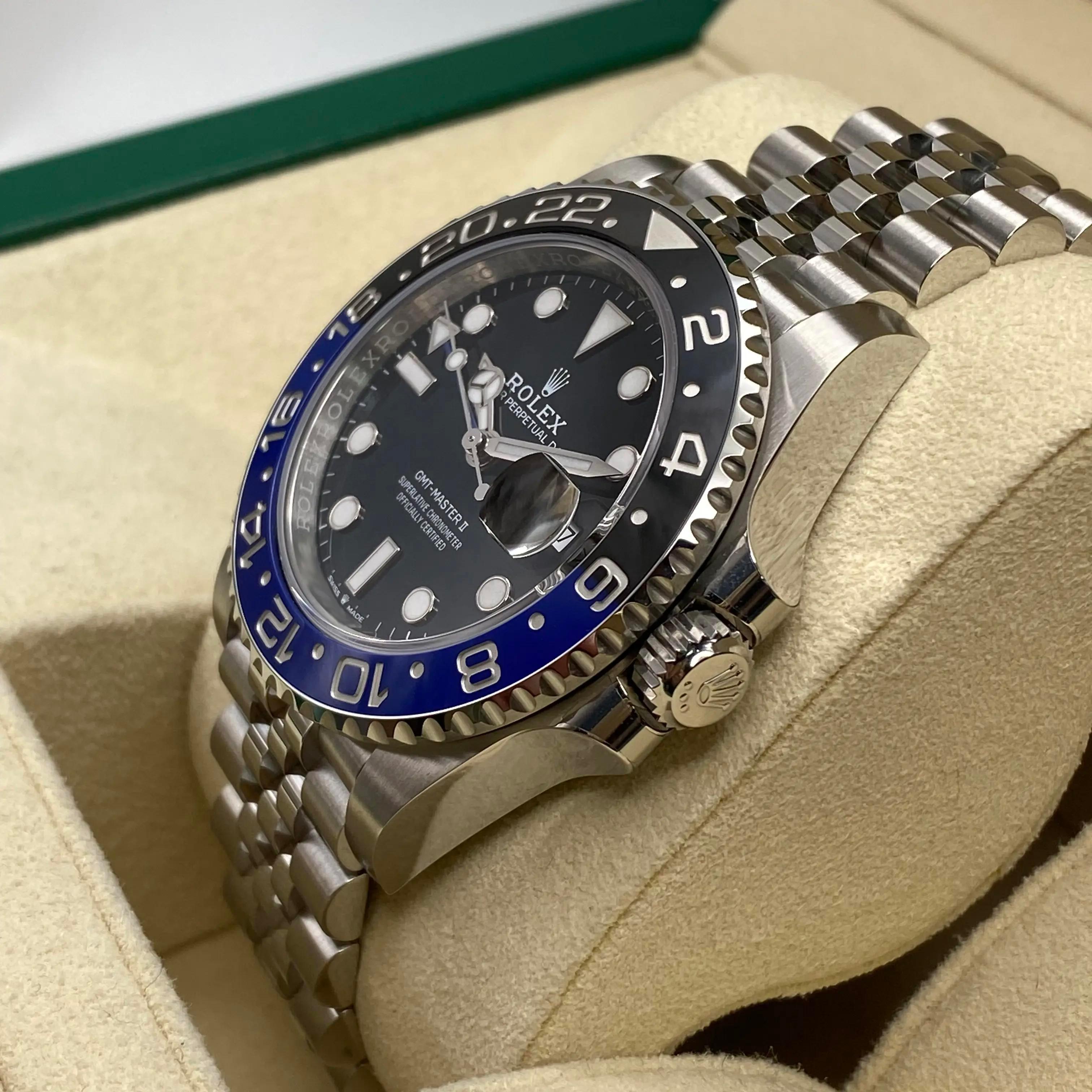 Rolex GMT-Master II 126710BLNR Batgirl Acero Esfera Negra Reloj Caballero B&P en Excelente estado para la venta en New York, NY