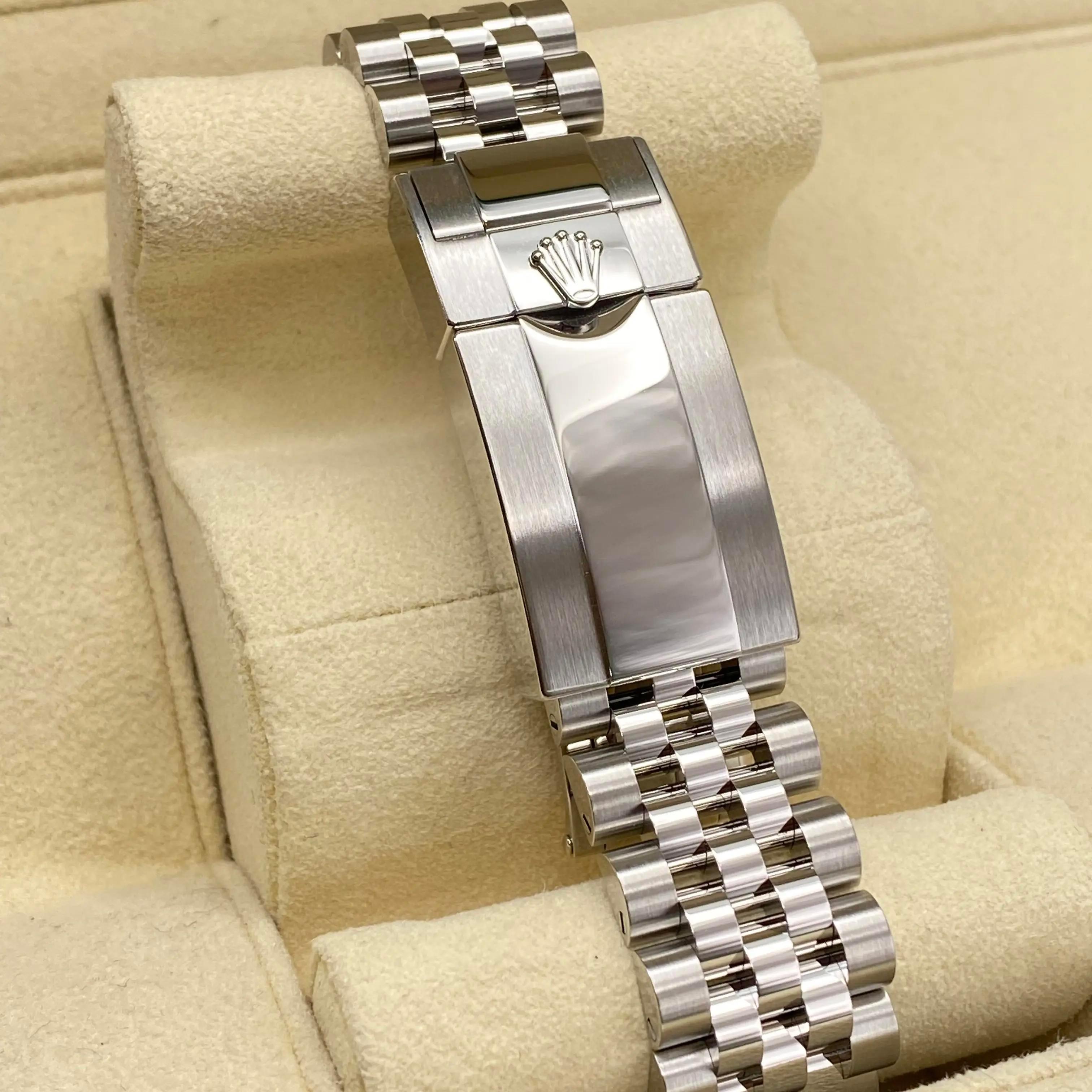 Rolex GMT-Master II 126710BLNR Batgirl Acero Esfera Negra Reloj Caballero B&P en venta 1