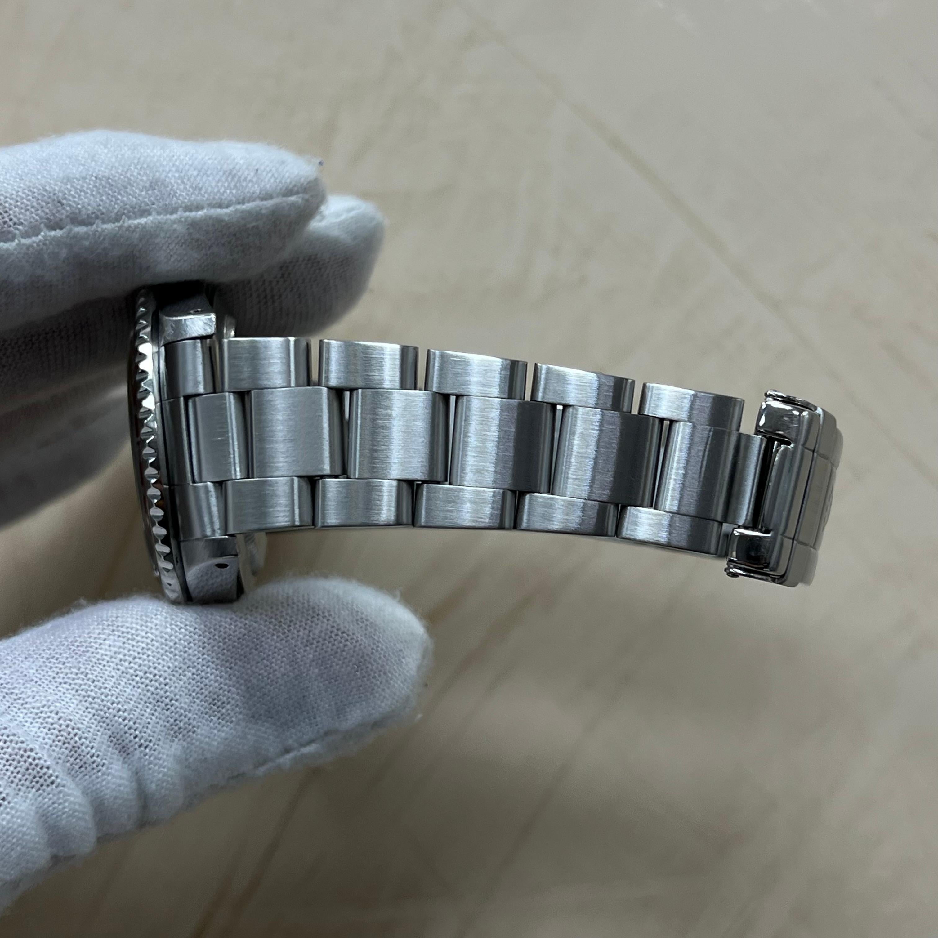 Rolex GMT Master II 16710 40mm Pepsi Rot Blaue Lünette Edelstahl Box Papier 2