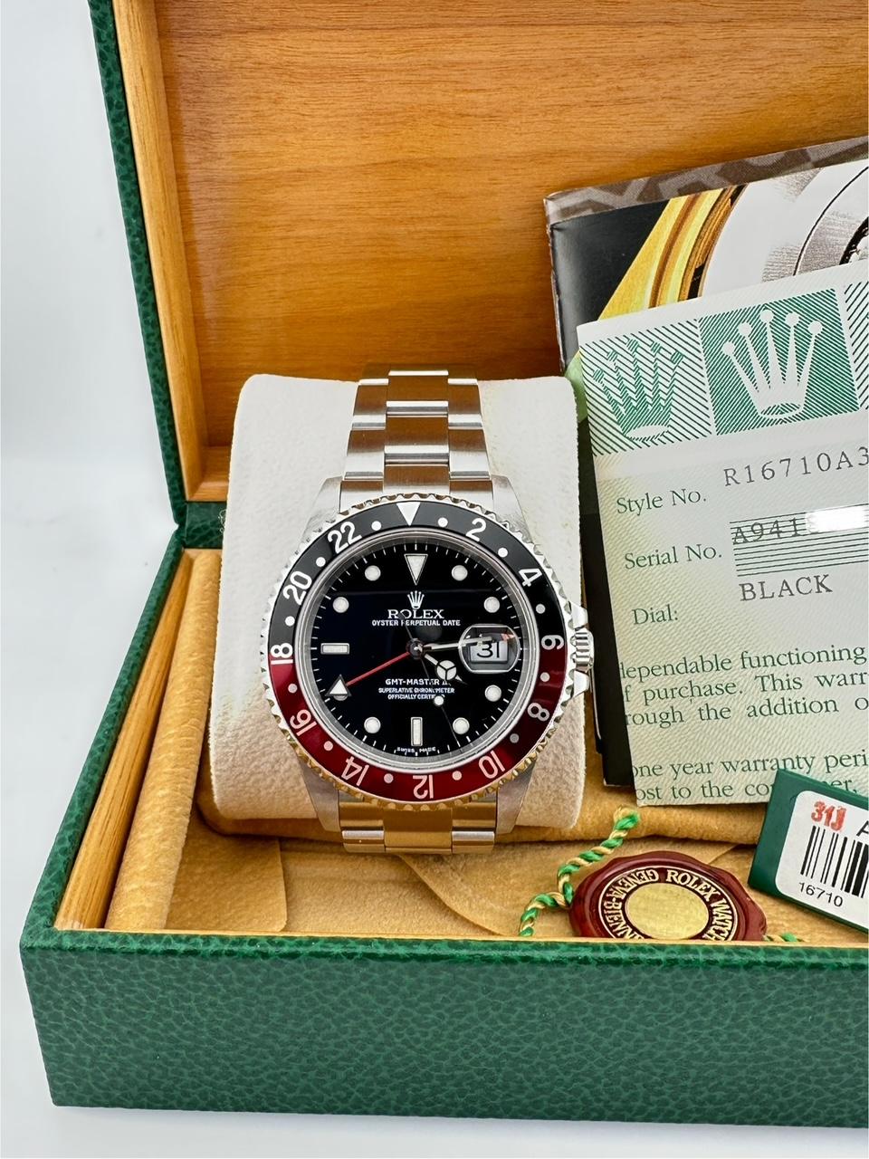 Rolex GMT Master II 16710 Rosso Coca Cola e Nero Scatola d'Acciaio Documenti 2025 Carta di Servizio In condizioni ottime in vendita a San Diego, CA