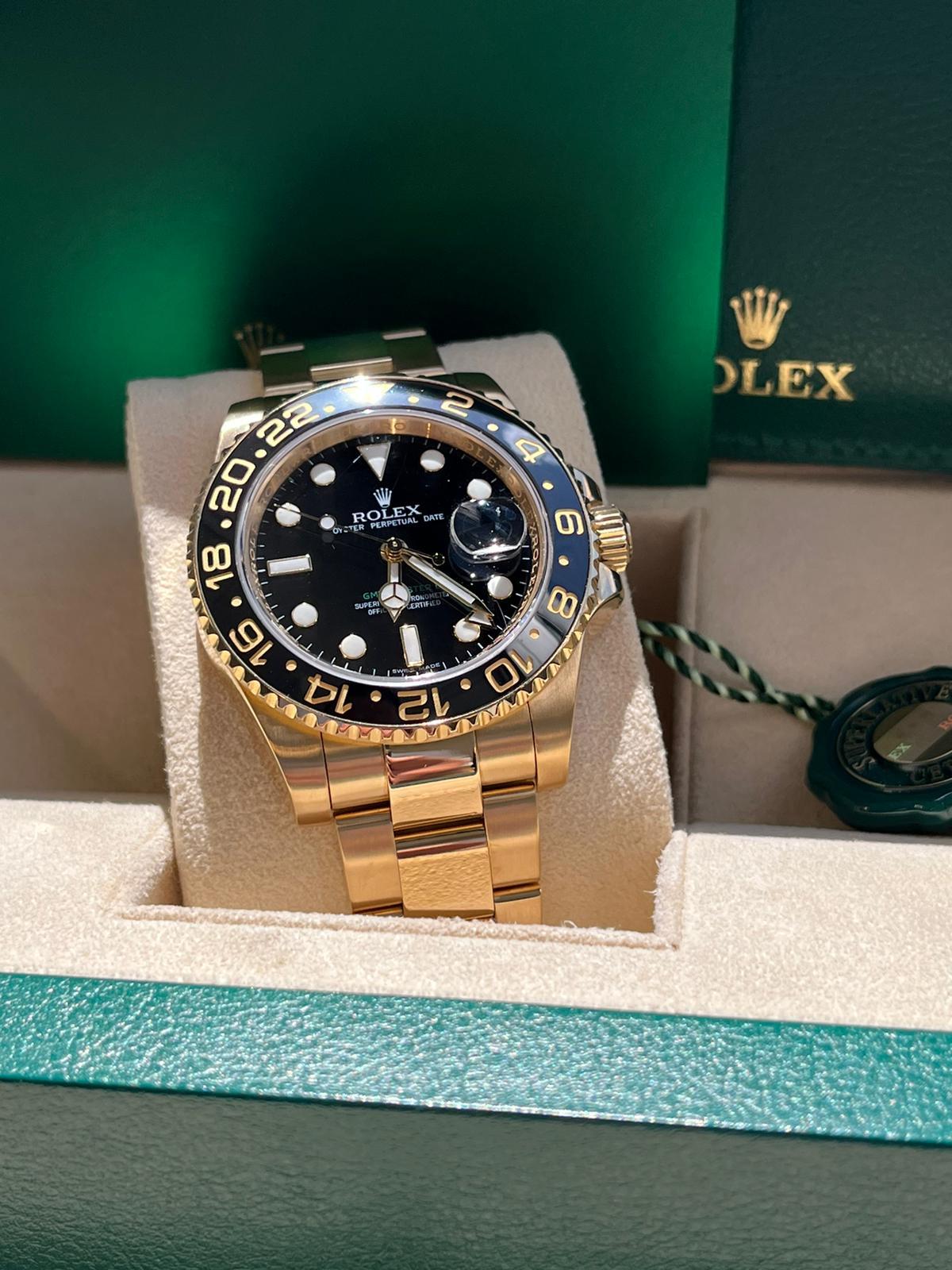 Rolex GMT-Master II 18k Yellow Gold Oyster Automatic Black Men's Watch 116718 For Sale 3