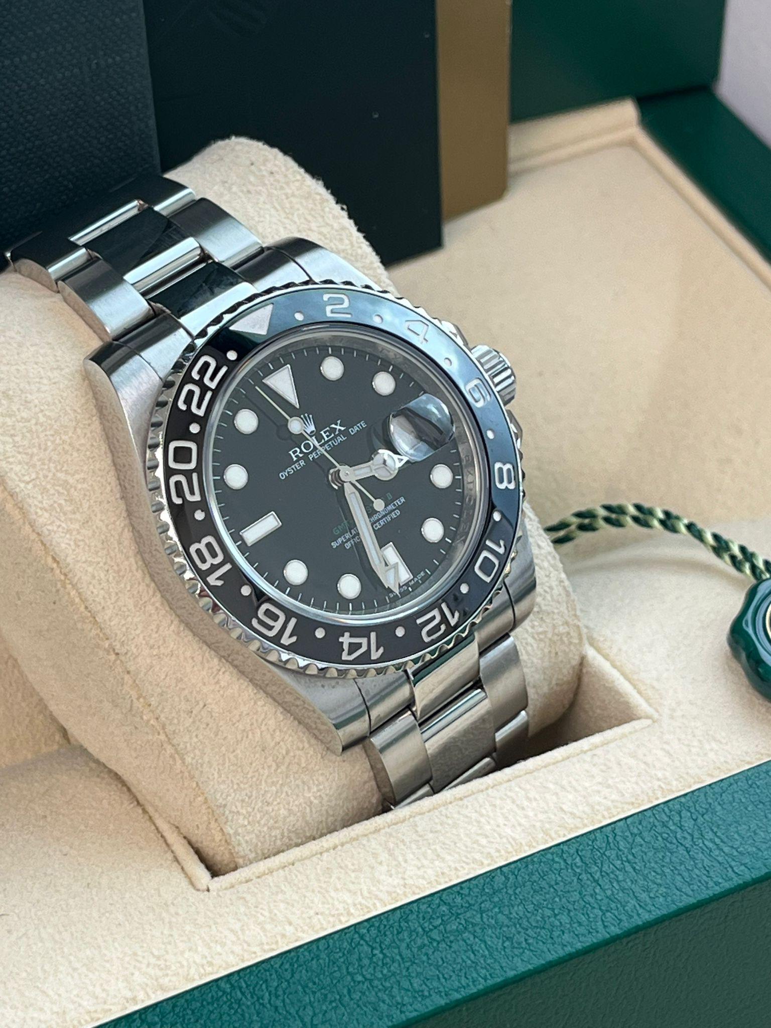 Rolex GMT Master II 40 Black Dial Green Hand Ceramic Bezel Steel Watch 116710LN For Sale 2