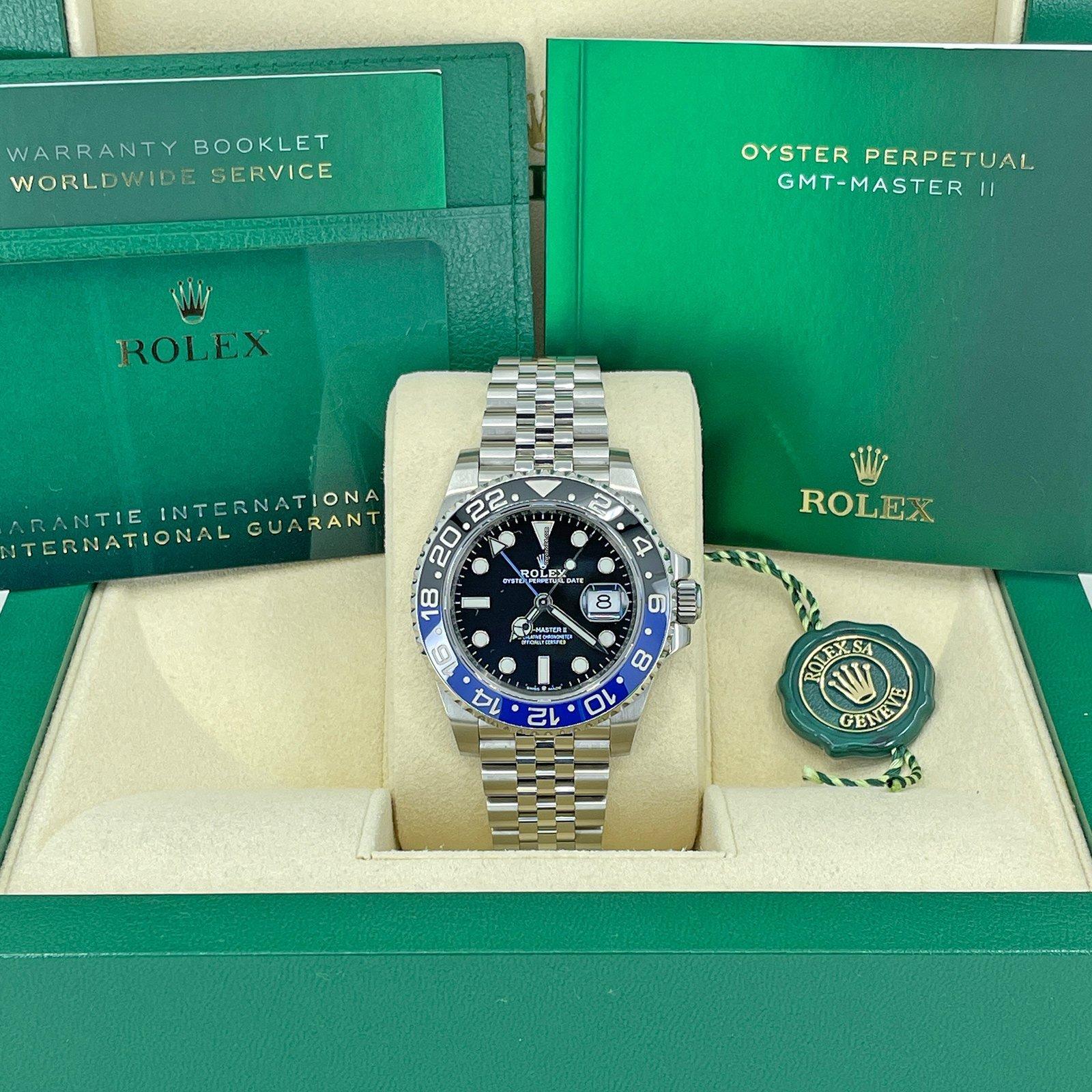 The watch is unworn, complete set of original Rolex Box and Warranty card dated 2022.
This watch is unworn and comes with an original Rolex watch box, Manual and Warranty booklets, green COSC tag and Rolex Warranty Card. Neither plastic Bezel