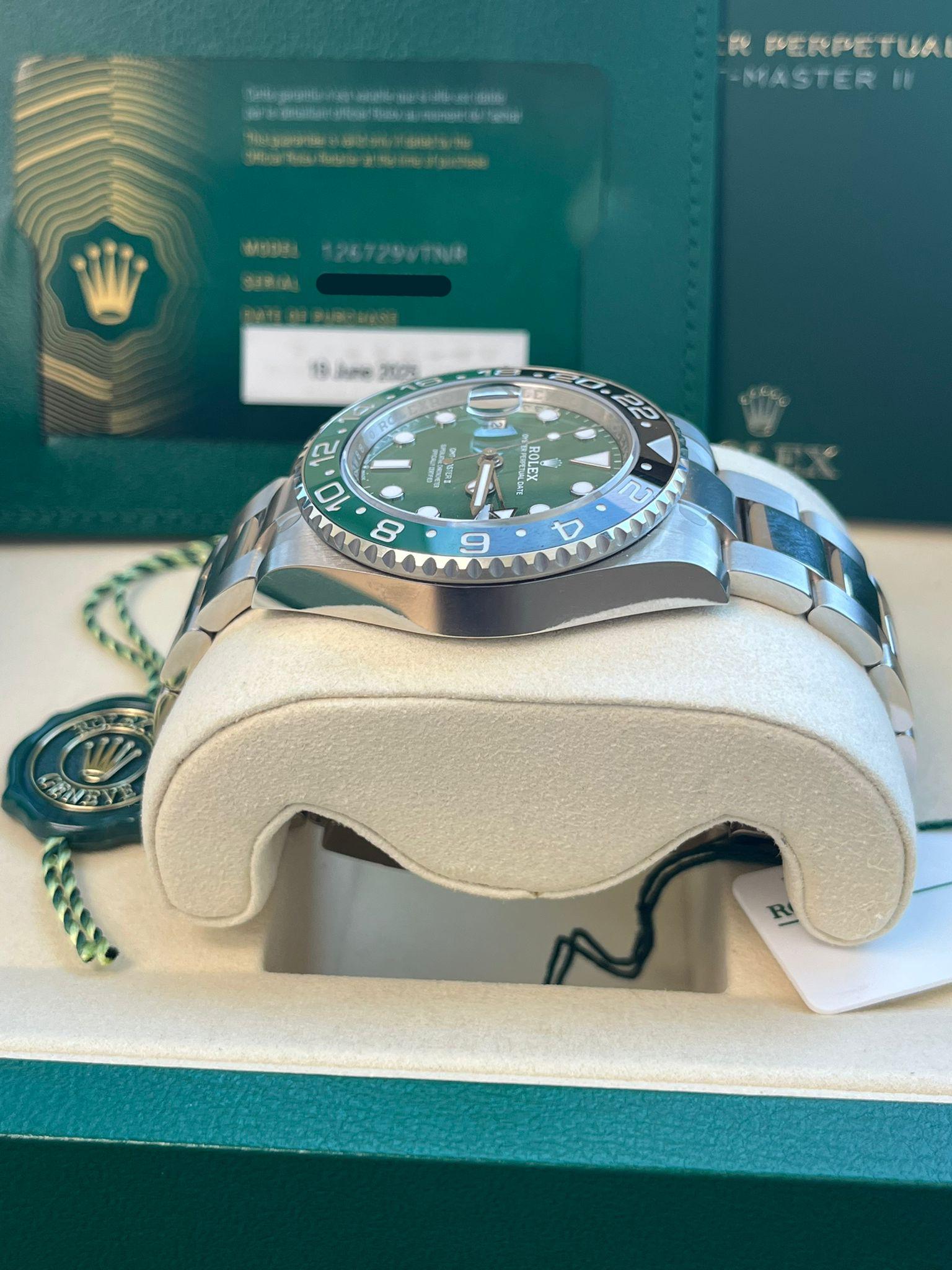 Rolex GMT-Master II 40mm Green Dial White Gold Oyster Bracelet Watch 126729VTNR For Sale 10
