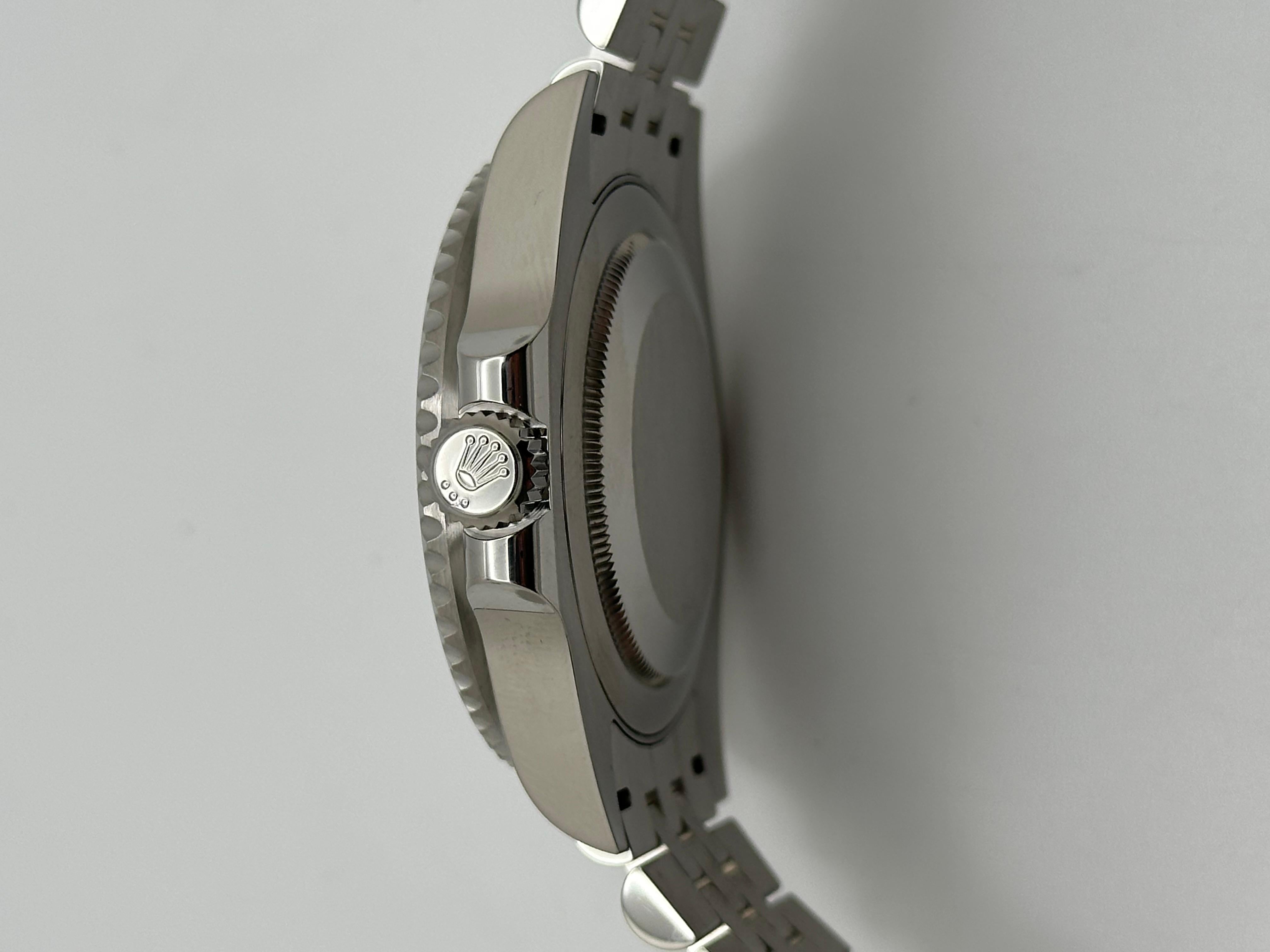 Rolex GMT Master II Batgirl 126710BLNR Noir Bleu Céramique Inox Boîte Papier 3
