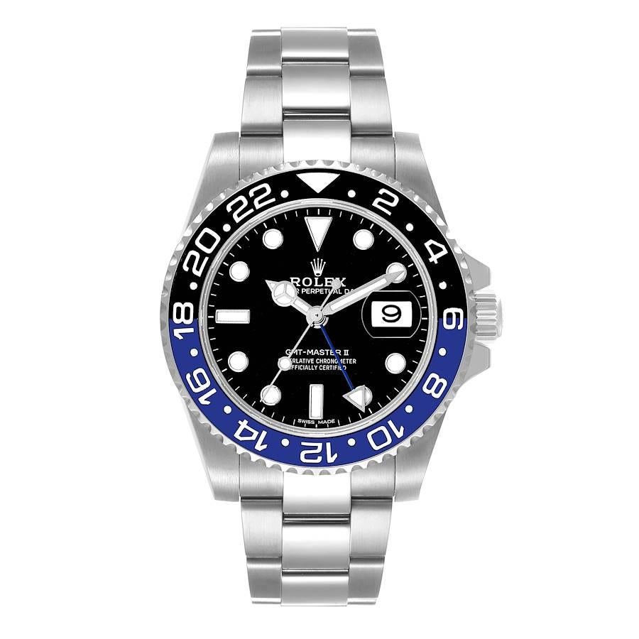 Rolex GMT Master II Batman Blau Schwarz Keramik Lünette Stahl Uhr 116710 Box Card. Offiziell zertifiziertes Chronometerwerk mit automatischem Aufzug. Gehäuse aus Edelstahl mit einem Durchmesser von 40.0 mm. Rolex Logo auf einer Krone. Schwarz-blaue,