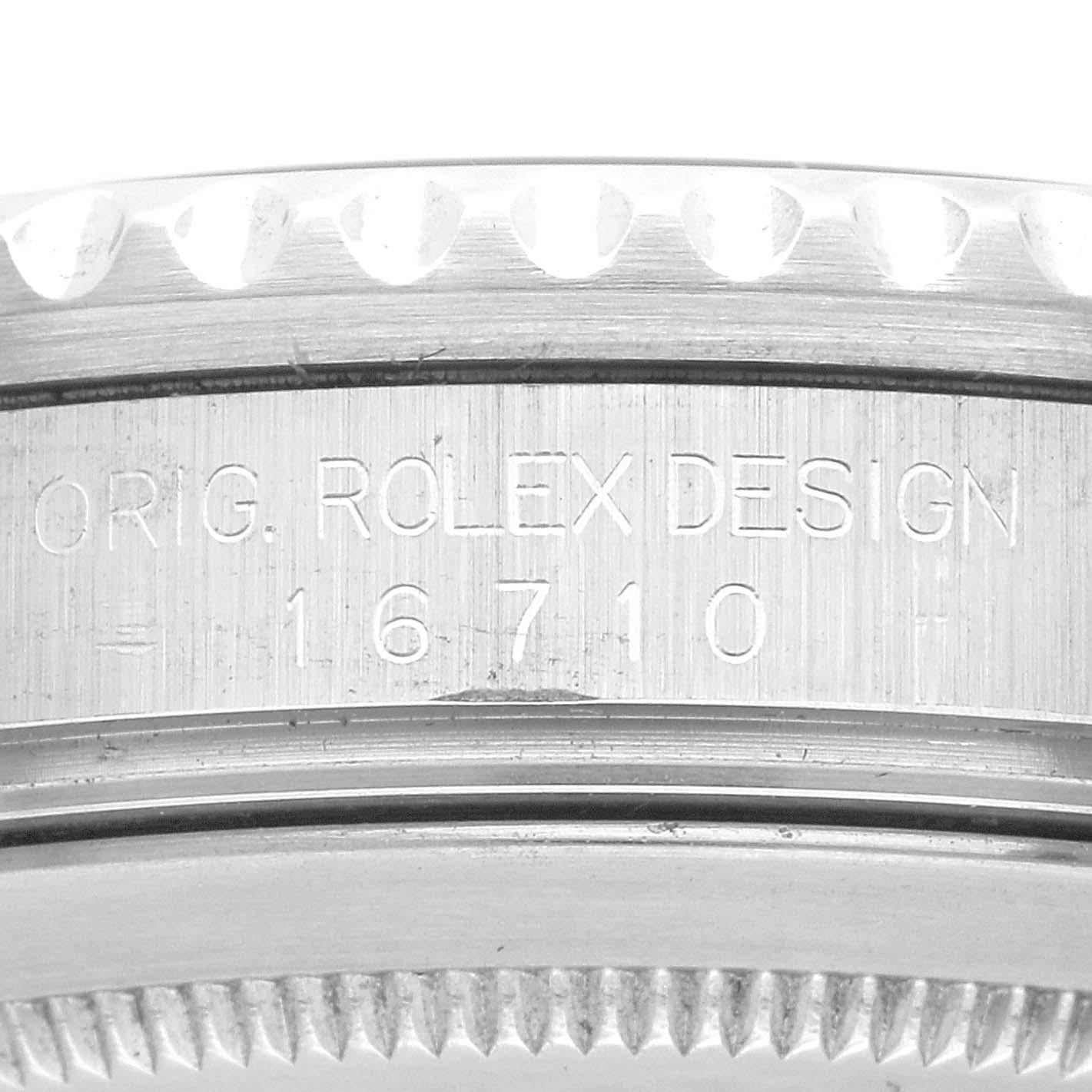 Rolex GMT Master II Black Red Coke Bezel Steel Mens Watch 16710 Box Papers In Excellent Condition In Atlanta, GA
