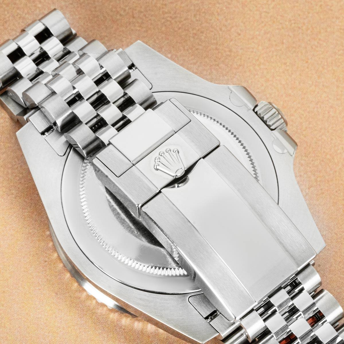 Rolex GMT-Master II Bruce Wayne 126710GRNR 1