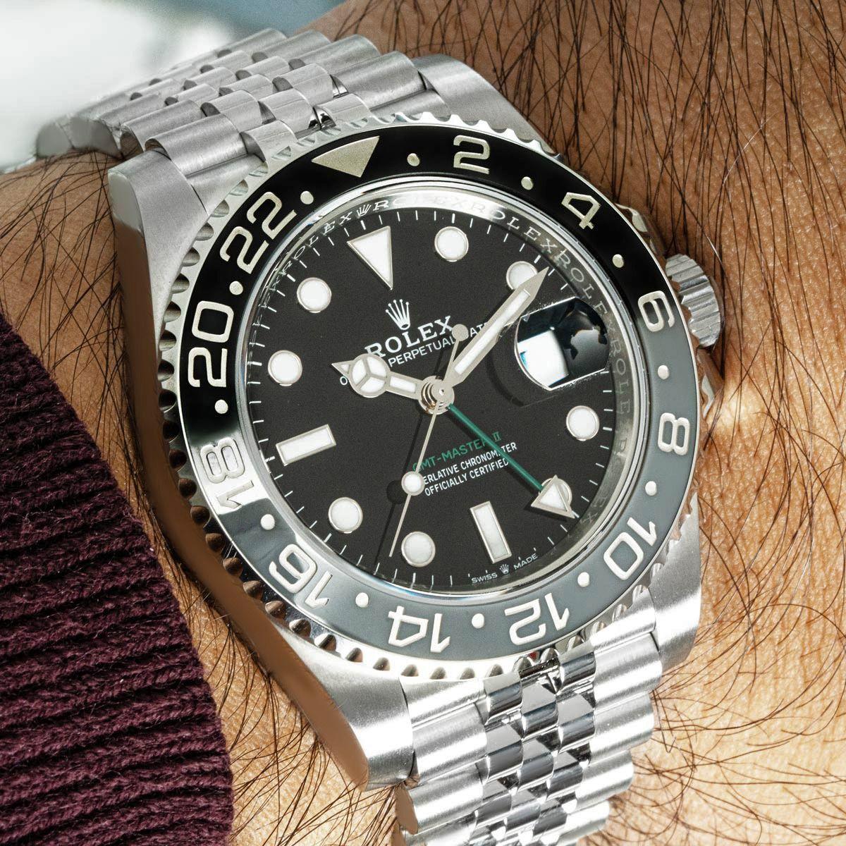Rolex GMT-Master II Bruce Wayne 126710GRNR im Angebot 4