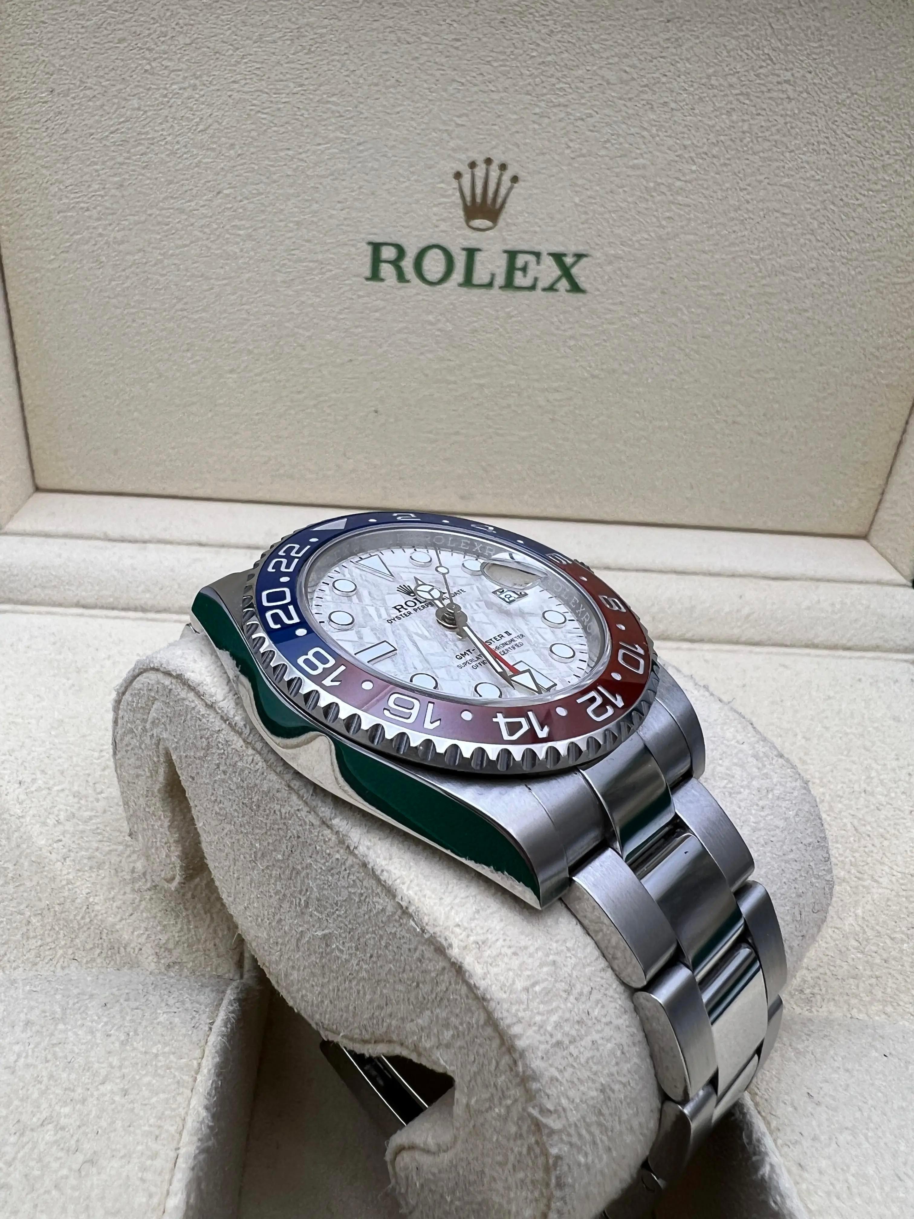 Rolex GMT Master II Custom Meteorit Pepsi 40mm 116710LN BLRO Superman Vollständiger Satz im Angebot 2