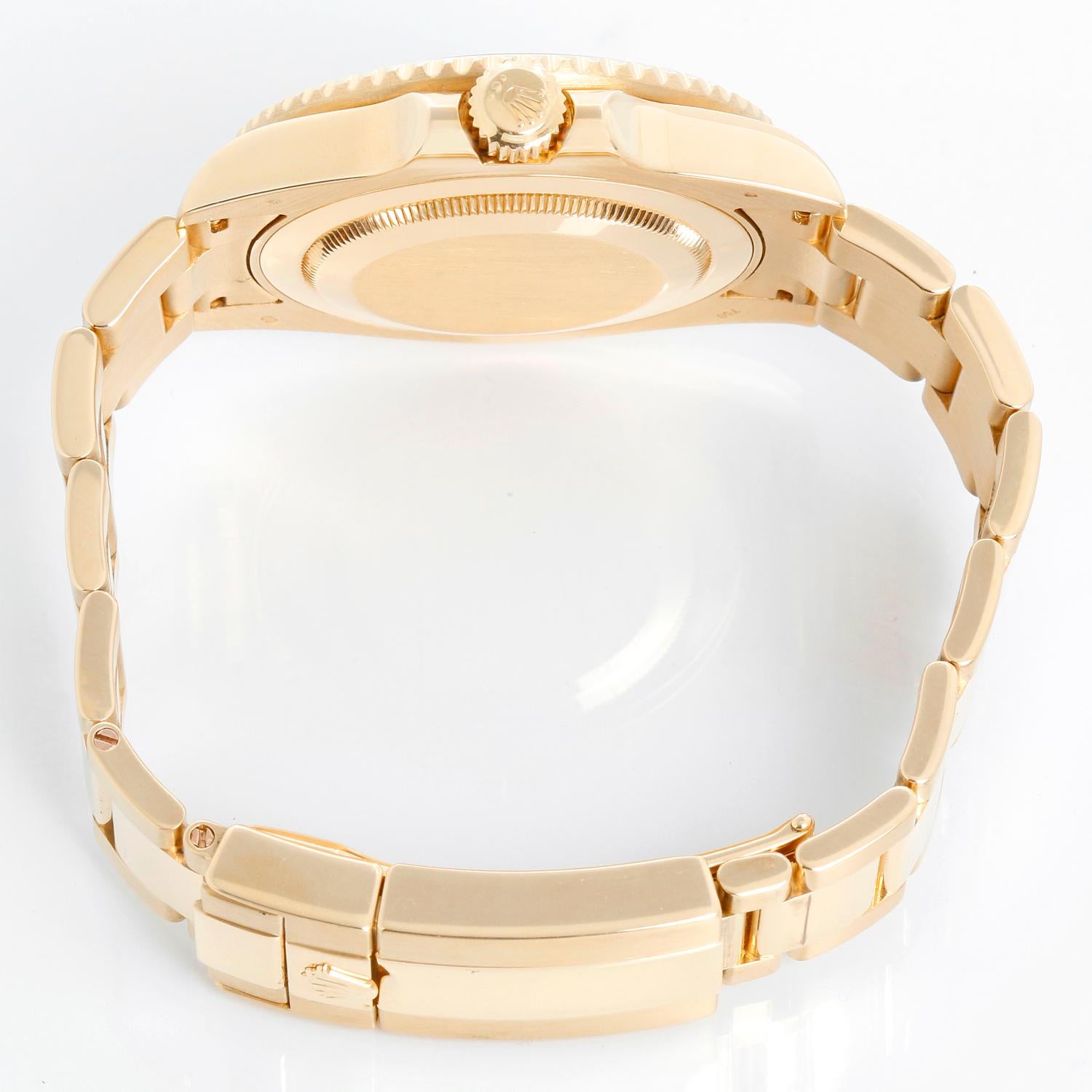 Montre Rolex GMT-Master II pour homme en or jaune 18 carats 116718 en vente 4