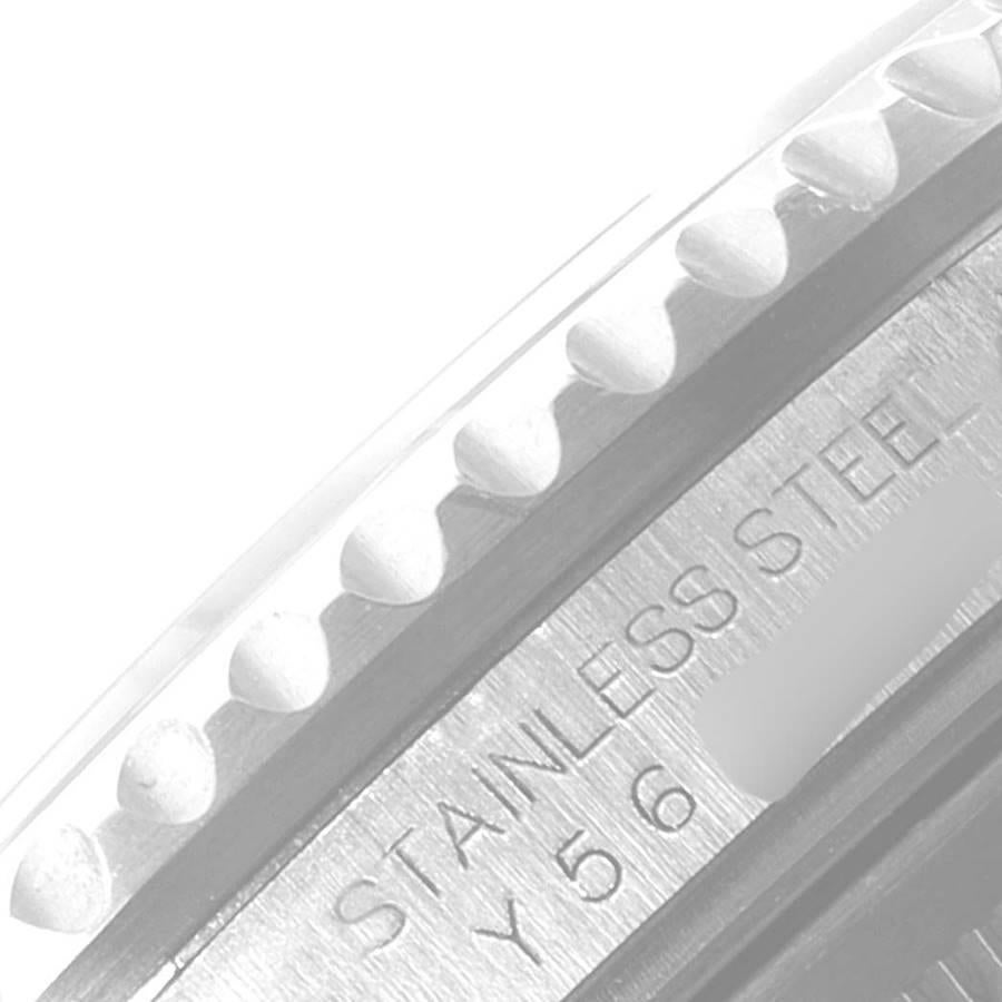 Rolex Montre GMT Master II Pepsi rouge et bleue à lunette en acier pour hommes 16710 avec boîte et papiers d'origine Pour hommes en vente
