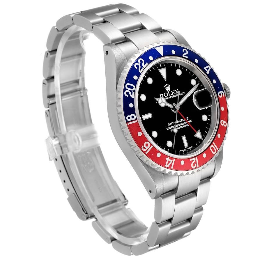 Rolex GMT Master II Pepsi Red and Blue Bezel Steel Mens Watch 16710 In Excellent Condition For Sale In Atlanta, GA
