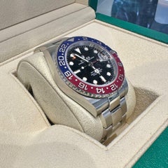 Rolex GMT-Master II  Montre en acier rouge et bleu "PEPSI" REF 126710BLRO
