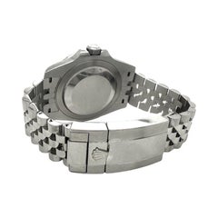 Rolex GMT Master II Pepsi avec bracelet jubilé REF 126710BLRO