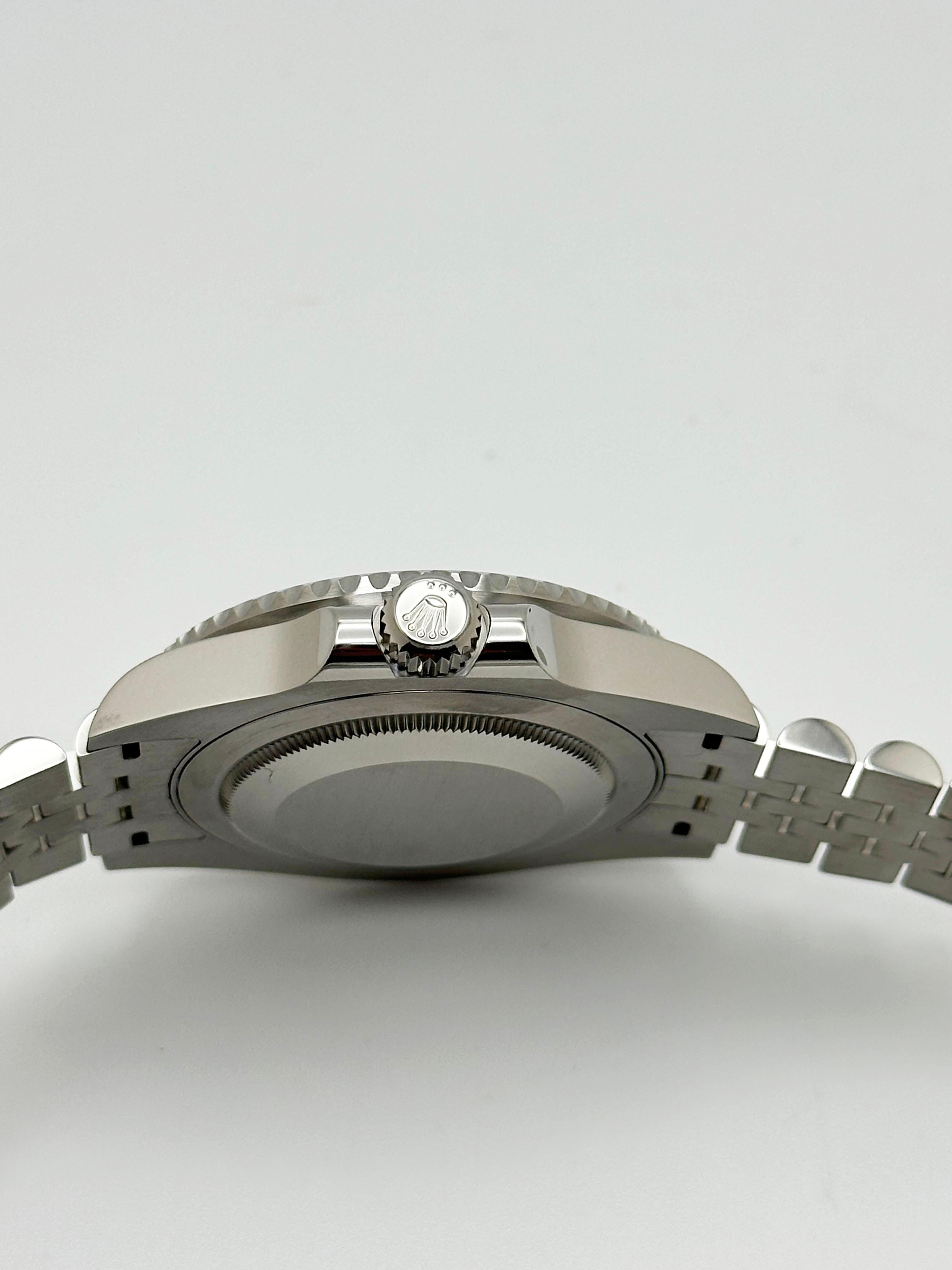 Rolex GMT Master II Sprite 126720VTNR Green Black Jubilee Stainless Box Paper en venta 3