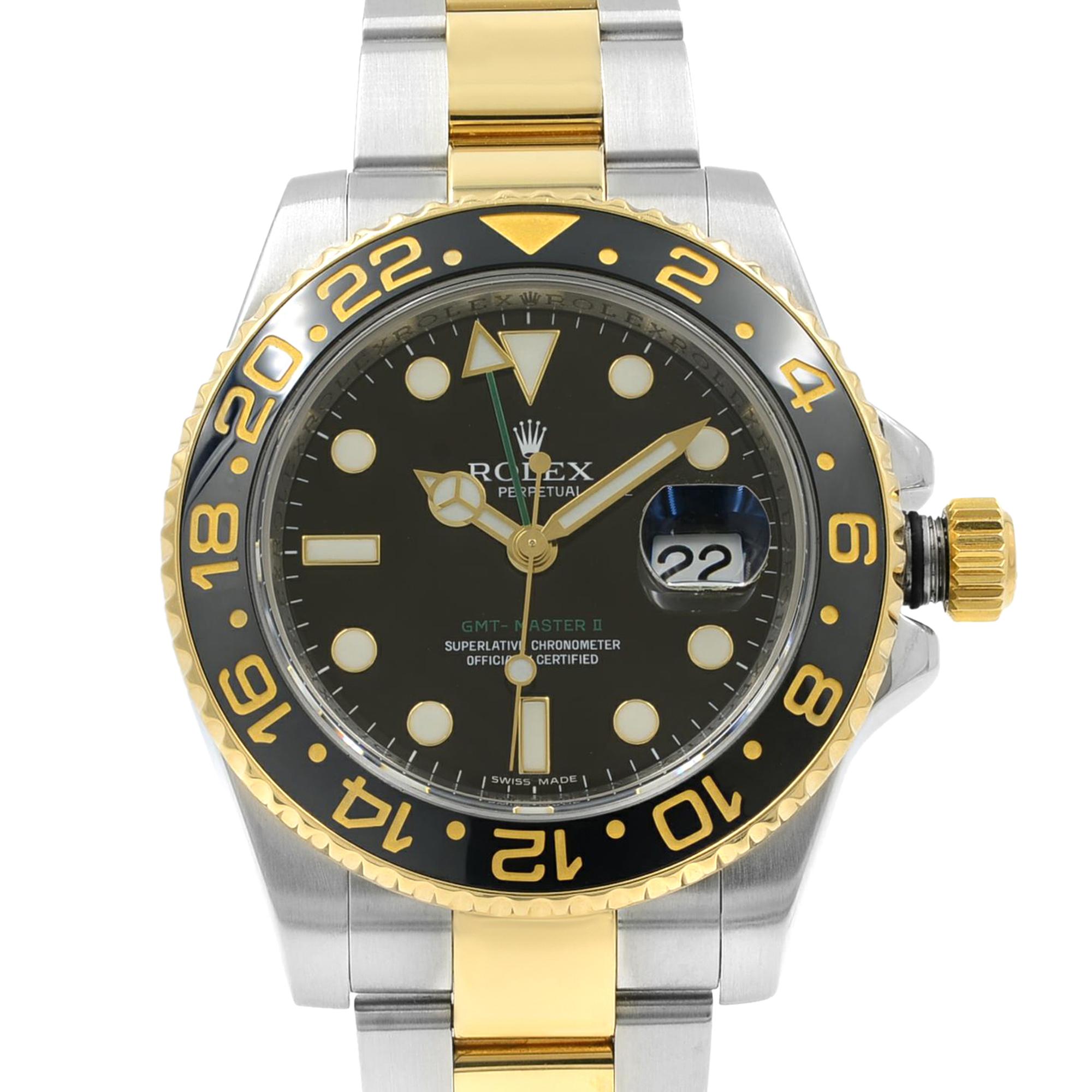 This pre-owned Rolex GMT-Master II 116713LN is a beautiful men's timepiece that is powered by mechanical (automatic) movement which is cased in a stainless steel case. It has a round shape face, date indicator dial and has hand sticks & dots style
