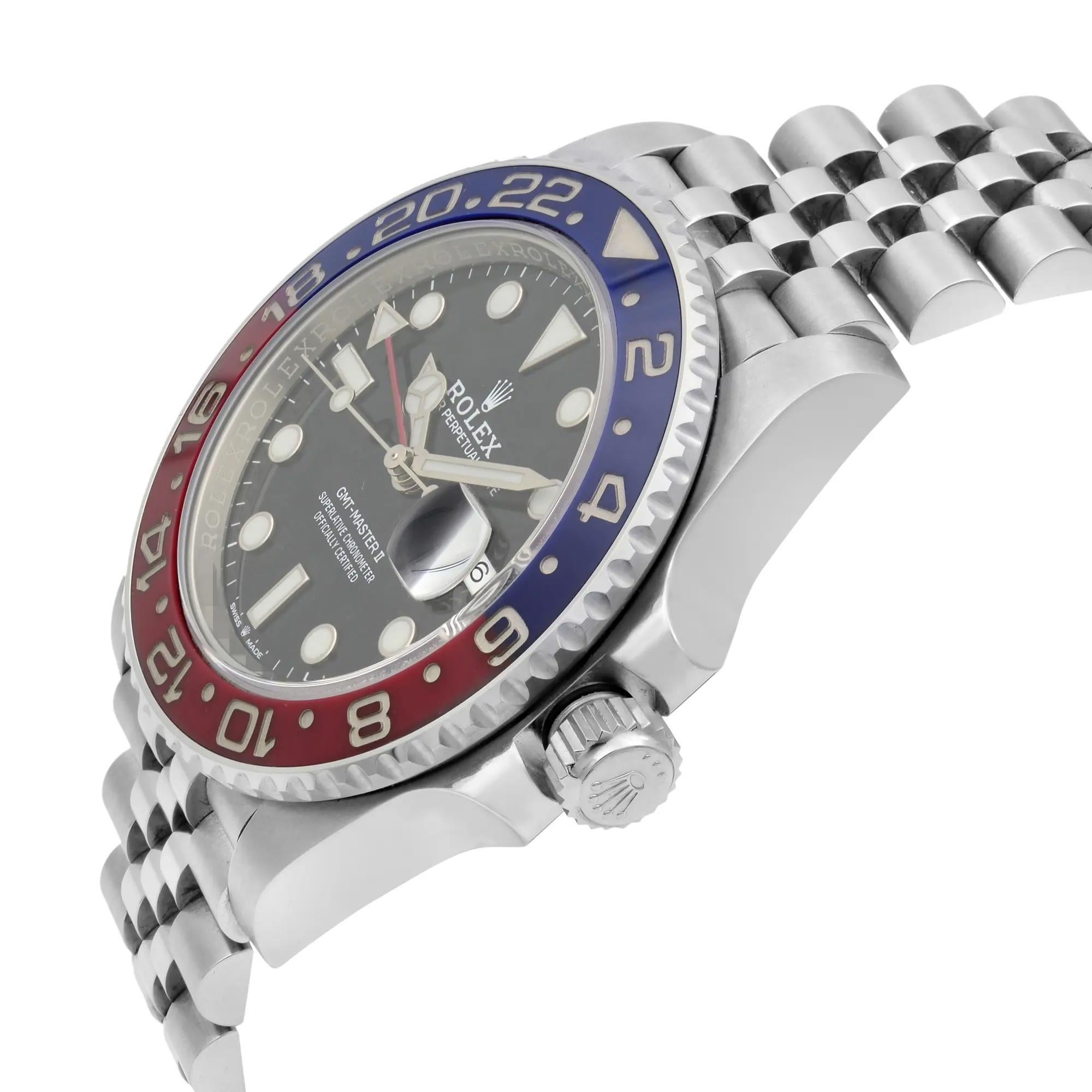 Rolex GMT-Master II Steel Pepsi Bezel Black Dial Automatic Mens Watch 126710BLRO en Excelente estado para la venta en New York, NY