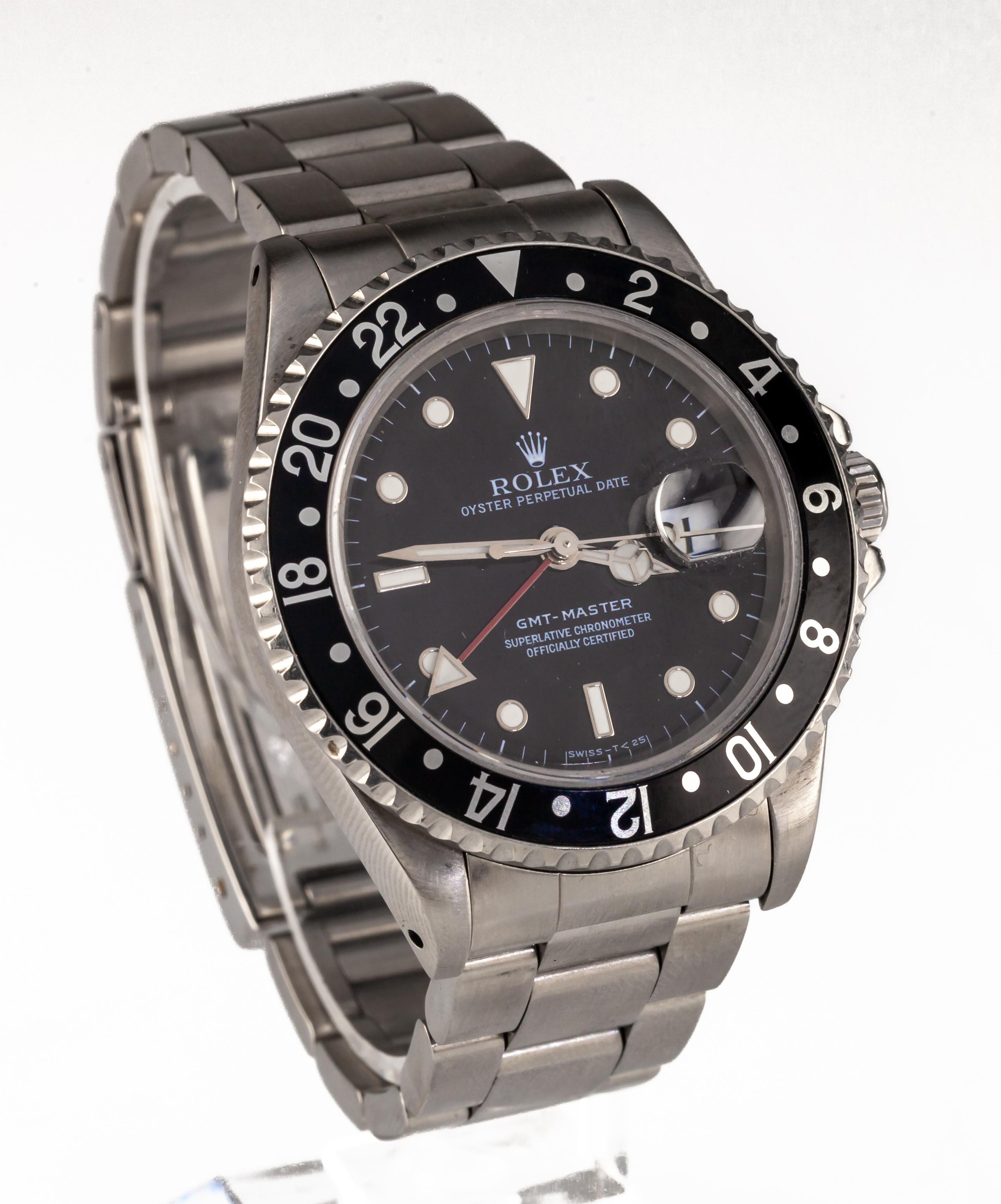 Modern Rolex GMT Master Men's Stainless Steel Automatic Watch 16700 Black Dial w/ Box For Sale