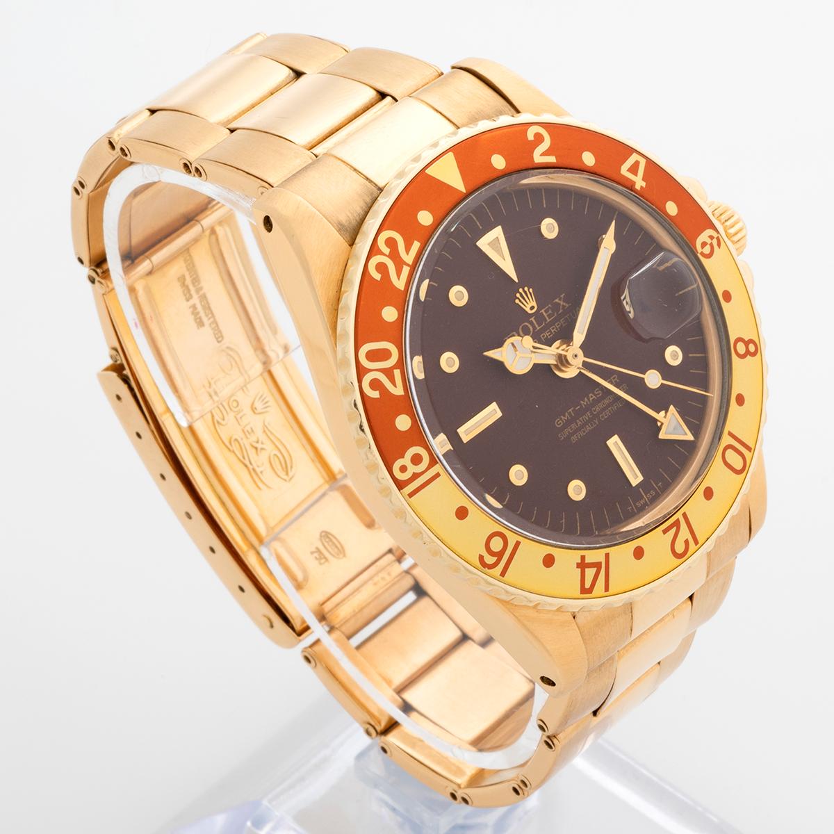 Women's or Men's Rolex GMT Master reference 1675 / 8 18K Yellow Gold Wristwatch, 'Root Beer' 1972 For Sale