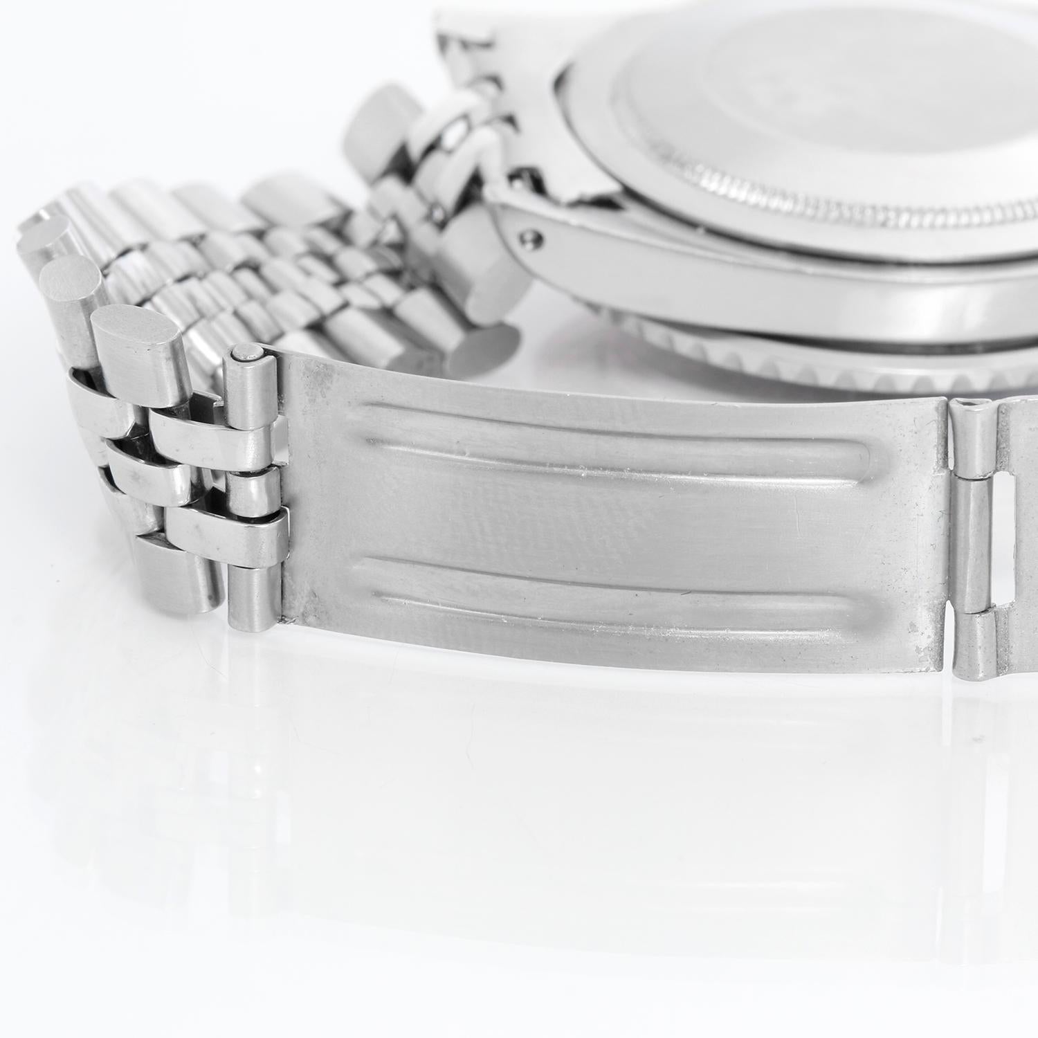 Rolex Montre GMT-Master en acier inoxydable pour hommes 1675 en vente 2