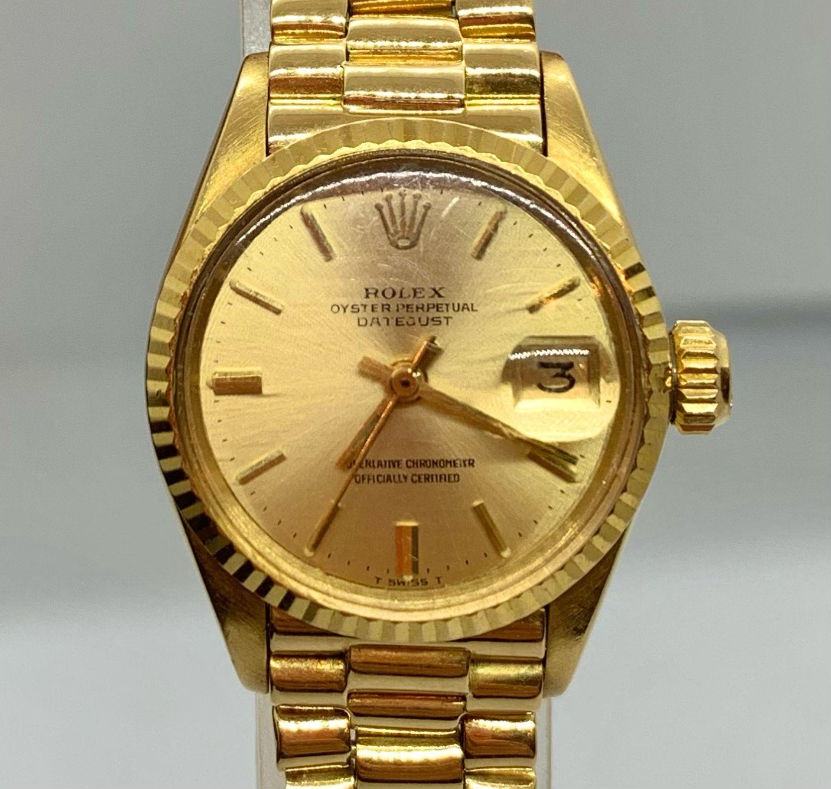 Rolex Oyster Perpetual Datejust 6917
For Women, 70's
Wonderful Rolex made in yellow gold, 18 carats. All the characteristics are detailed below... if you want to know any other information, do not hesitate to contact us.

- Movement: Automatic