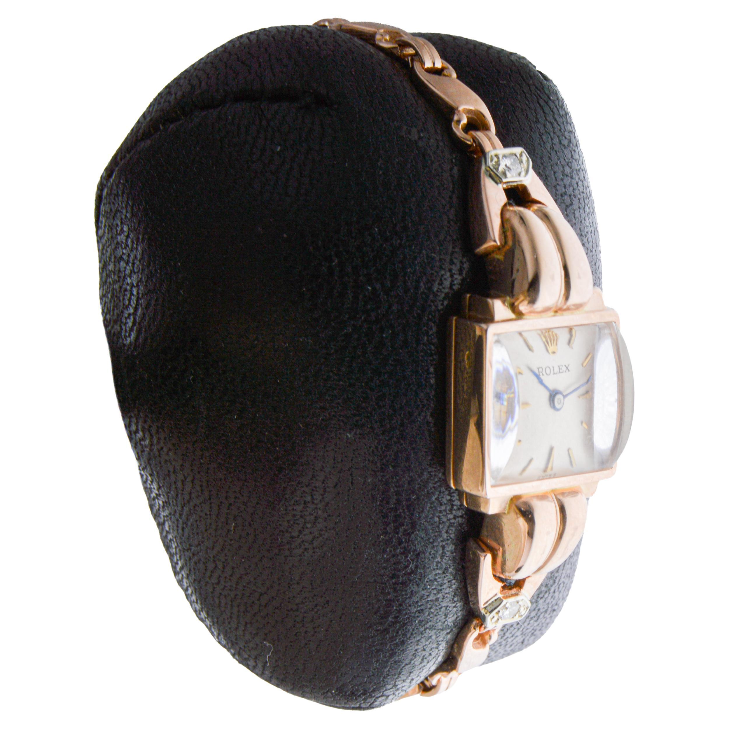 FACTORY / HOUSE: Rolex Watch Company
STYLE / REFERENCE: Art Deco / Reference 4006
METAL / MATERIAL: 14Kt Solid Rose Gold
CIRCA / YEAR: 1954
DIMENSIONS / SIZE: Length 30mm 