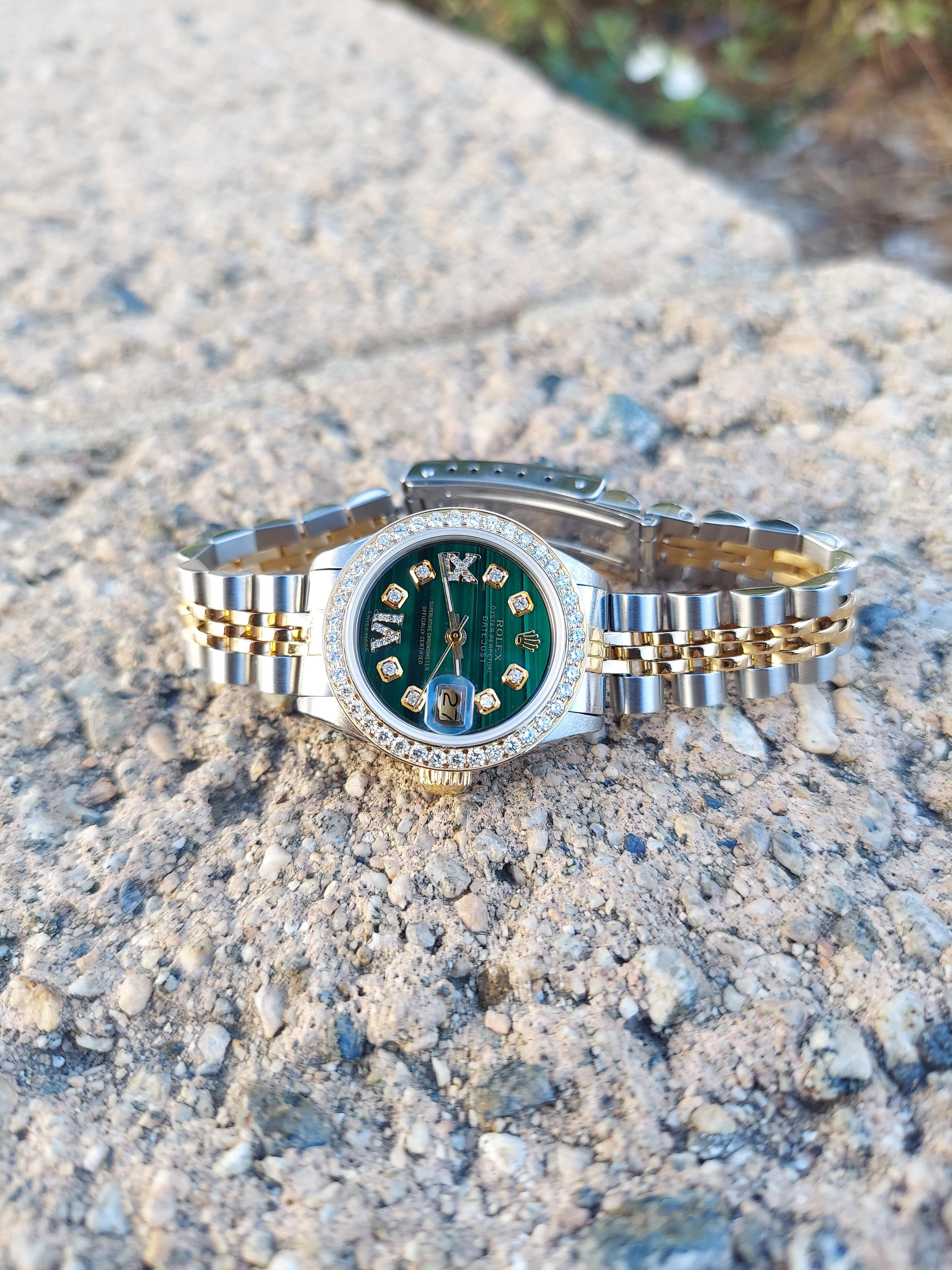 Rolex Ladies 26mm Datejust 6917 Malachite Green Diamond Roman In Good Condition For Sale In San Fernando, CA