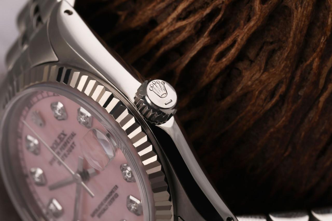 Rolex Montre Datejust SS rose avec cadran en nacre et diamants, pour femmes en vente 1