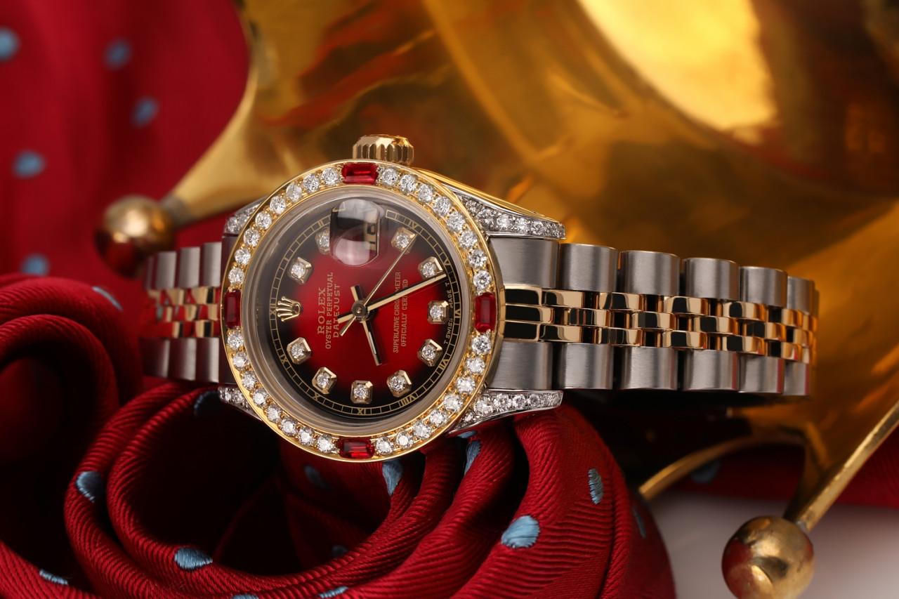 Taille ronde Rolex Montre Datejust 26 mm pour femme avec cadran rouge bicolore et cadran en diamant, 69173 en vente