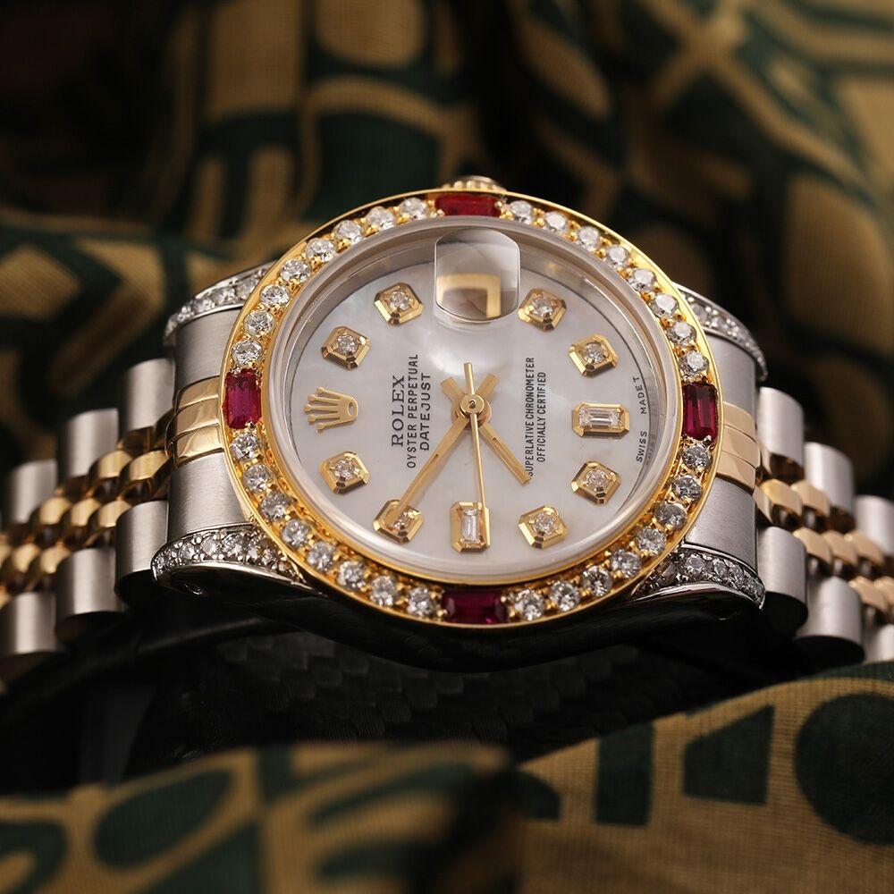 Rolex Ladies 26mm Datejust Two Tone Jubilee White MOP  8+2 Diamond Accent Watch In Excellent Condition For Sale In New York, NY