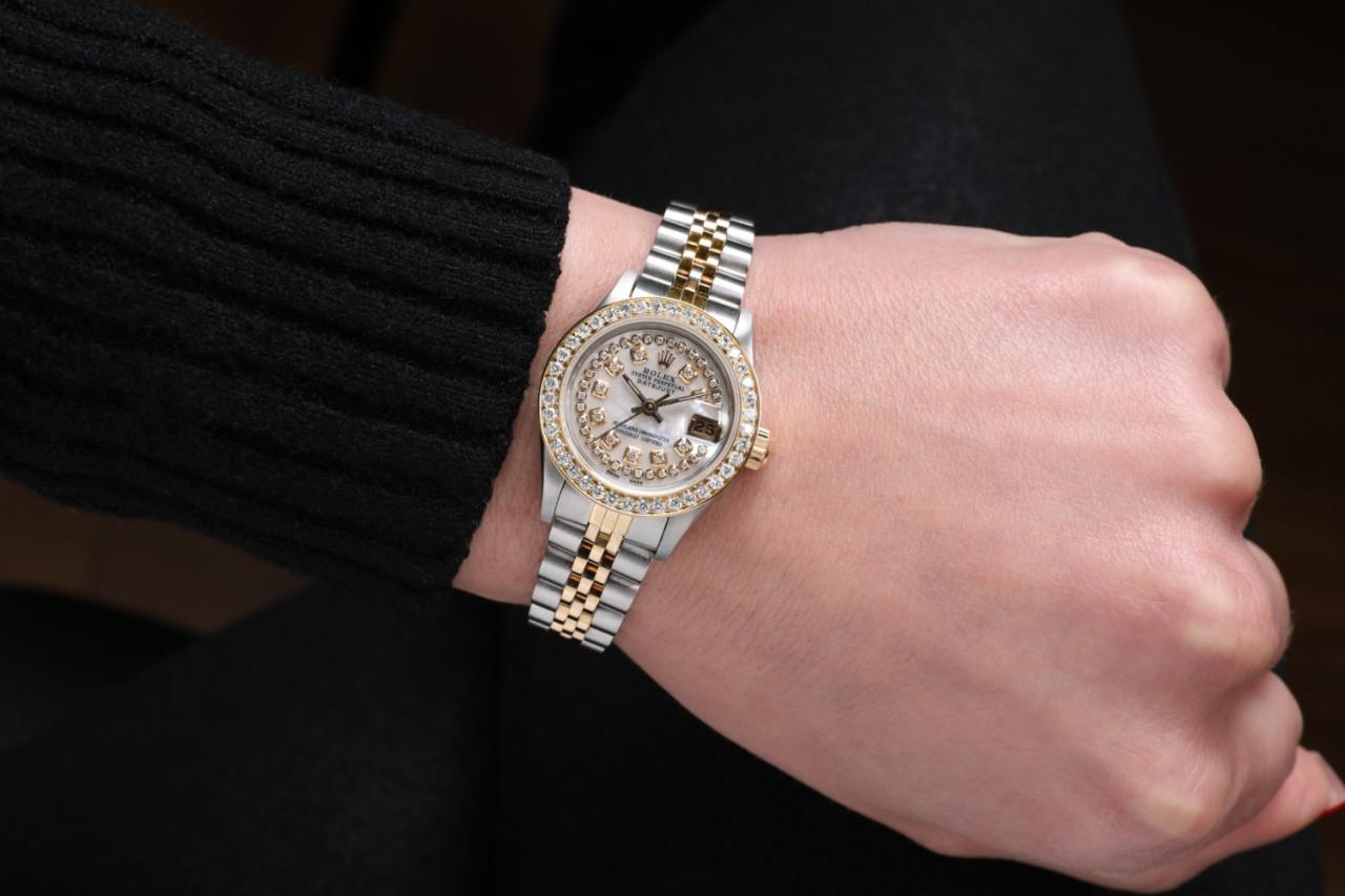 Women's Rolex Ladies Datejust Vintage Diamond Bezel Two Tone White MOP String Watch For Sale