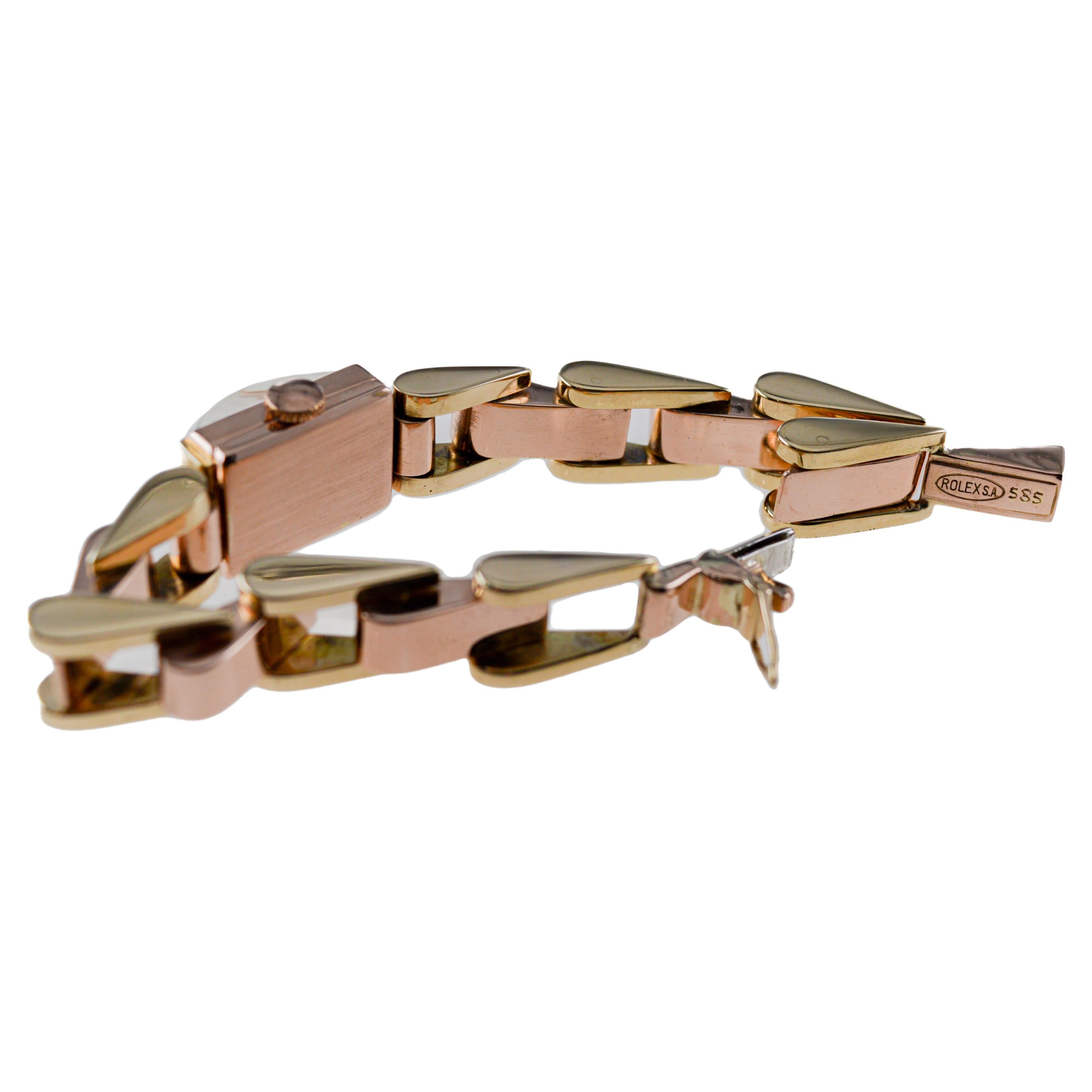Rolex Ladies Art Deco Rare 14Kt Two-Tone Gold Bracelet Watch, circa 1940's en vente 12