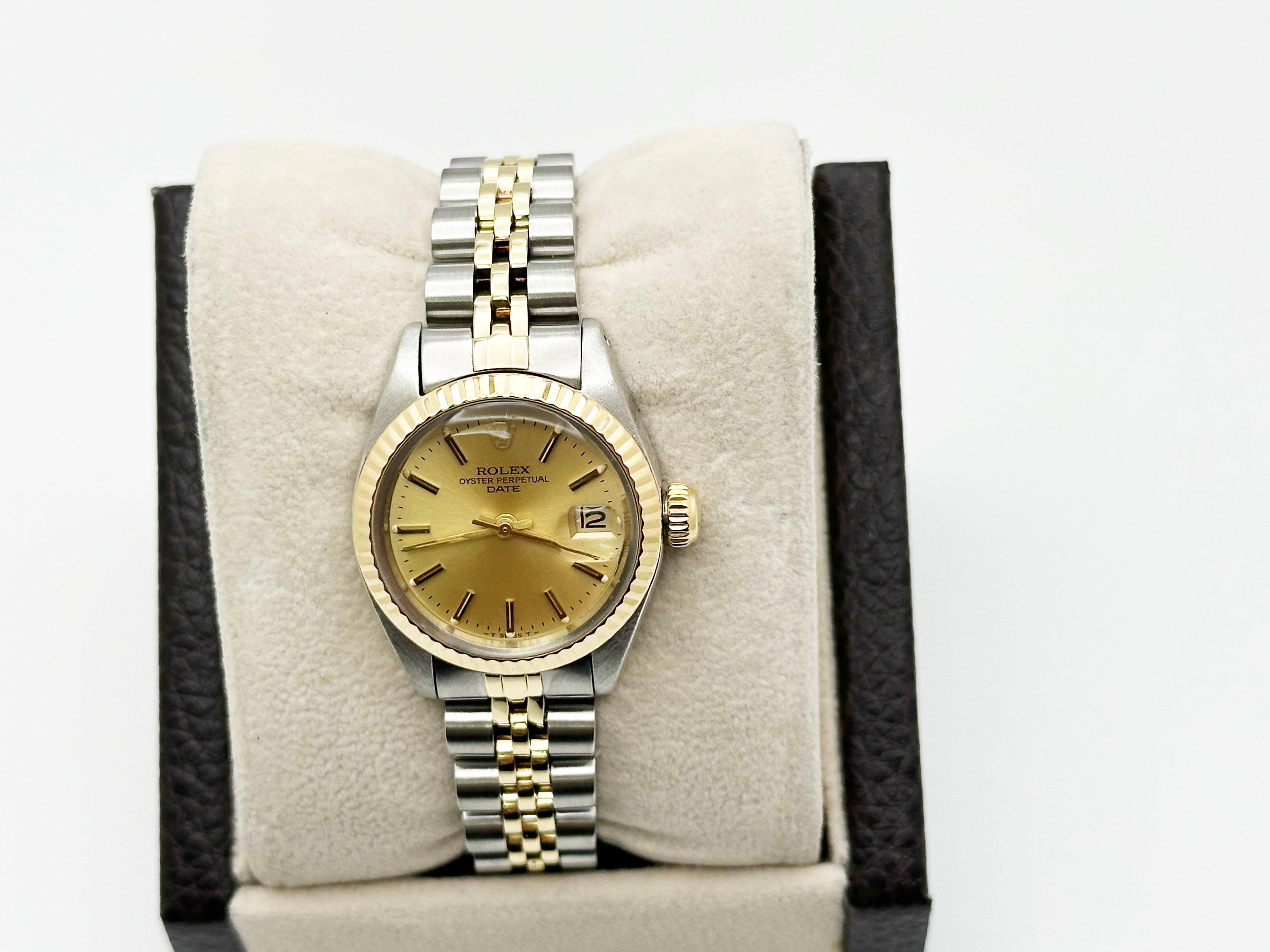 Rolex Ladies Date 6917 Champagne Dial 14K Yellow Gold Stainless Steel Jubilee In Excellent Condition In San Diego, CA