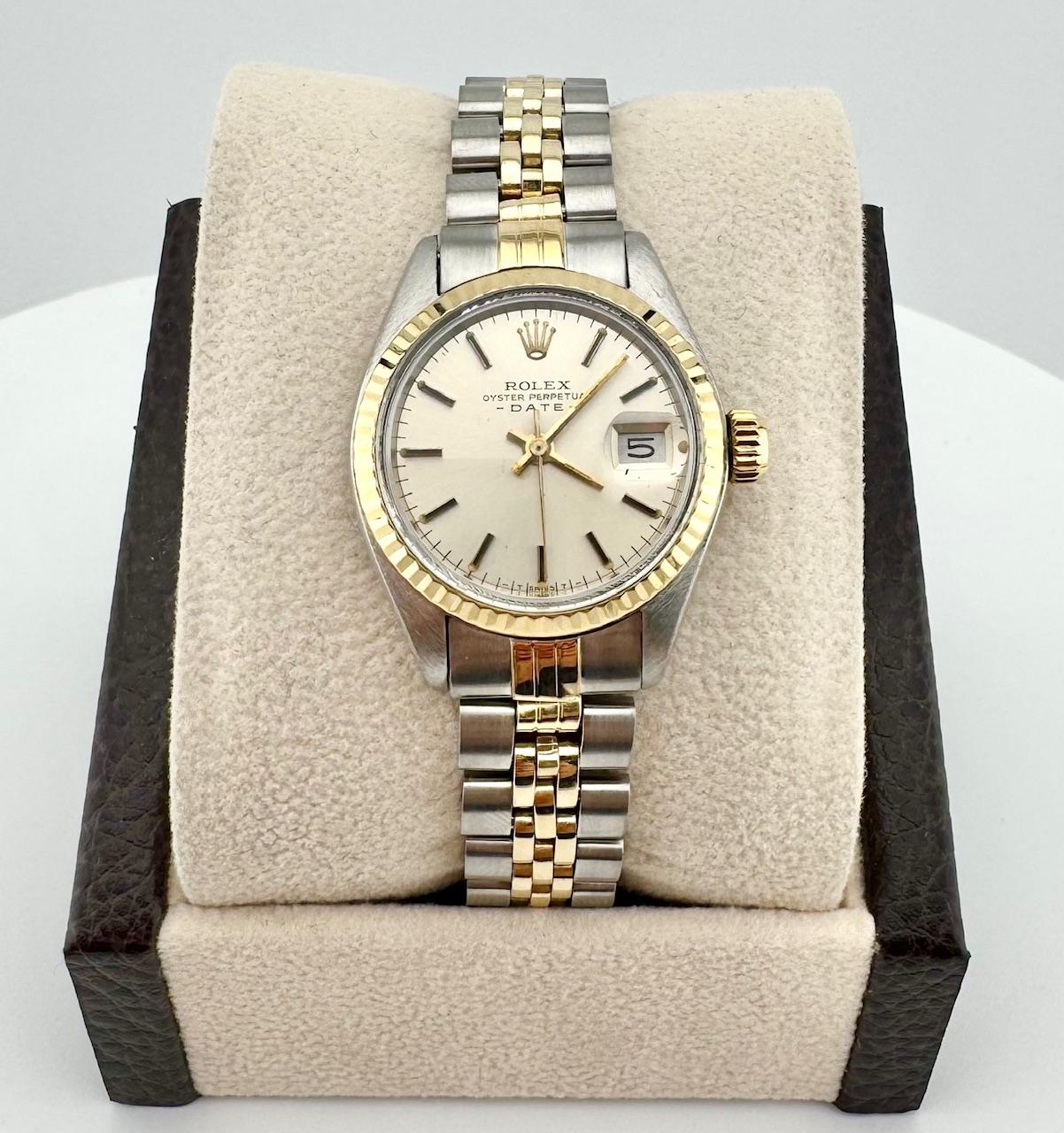 Rolex Ladies Date 6917 Quadrante argento Oro giallo 14 carati Acciaio inossidabile Scatola di carta In condizioni buone in vendita a San Diego, CA