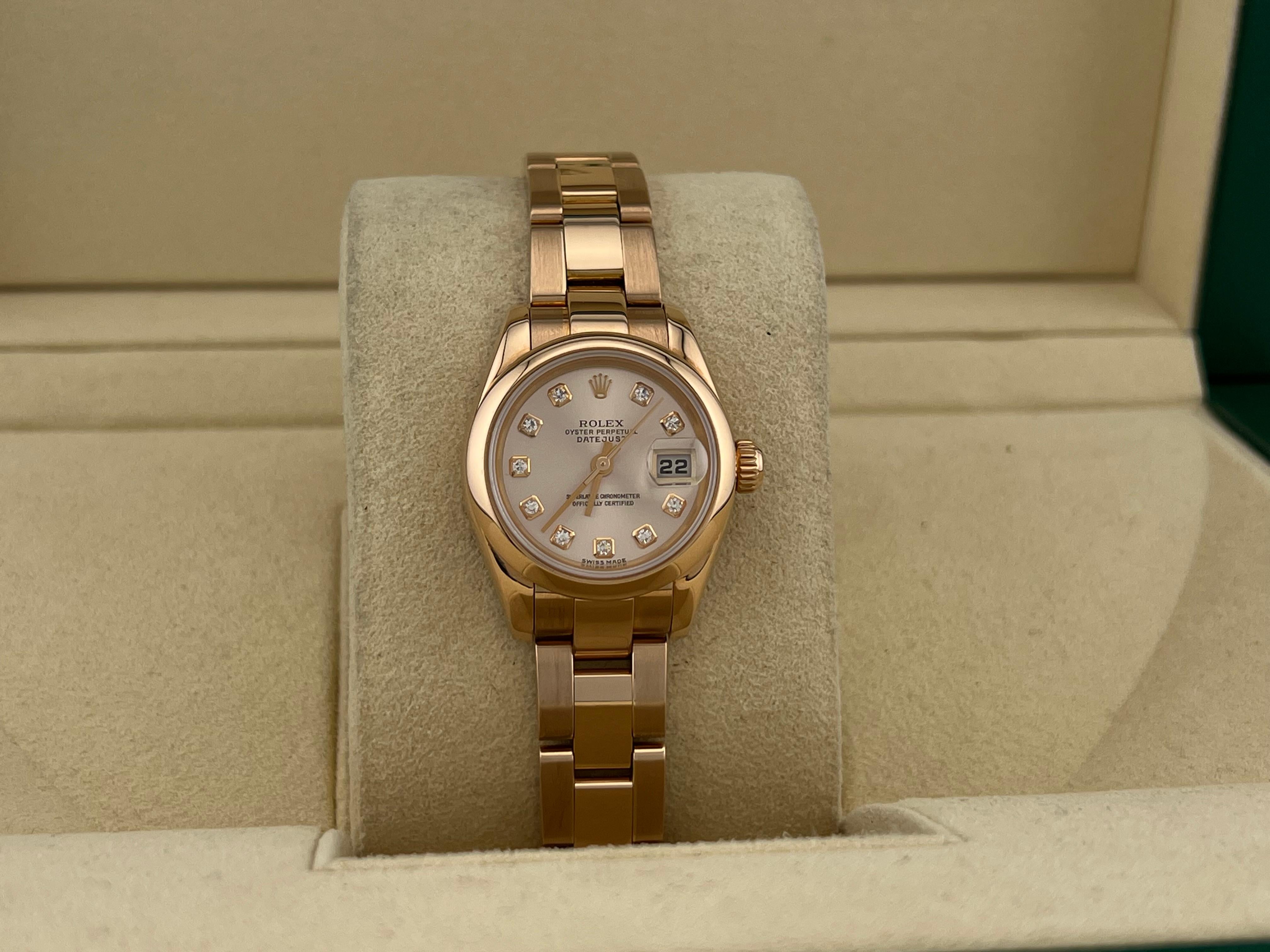 Style Number: 179165


Serial: Y356***


Year: 2002


Model: Rolex Ladies Datejust 



Case Material: 18K Rose Gold 



Band: 18K Rose Gold 



Bezel: 18K Rose Gold 


Dial: Factory Rolex Pink / Rose Diamond Dial 


Face: Sapphire Crystal 


Case