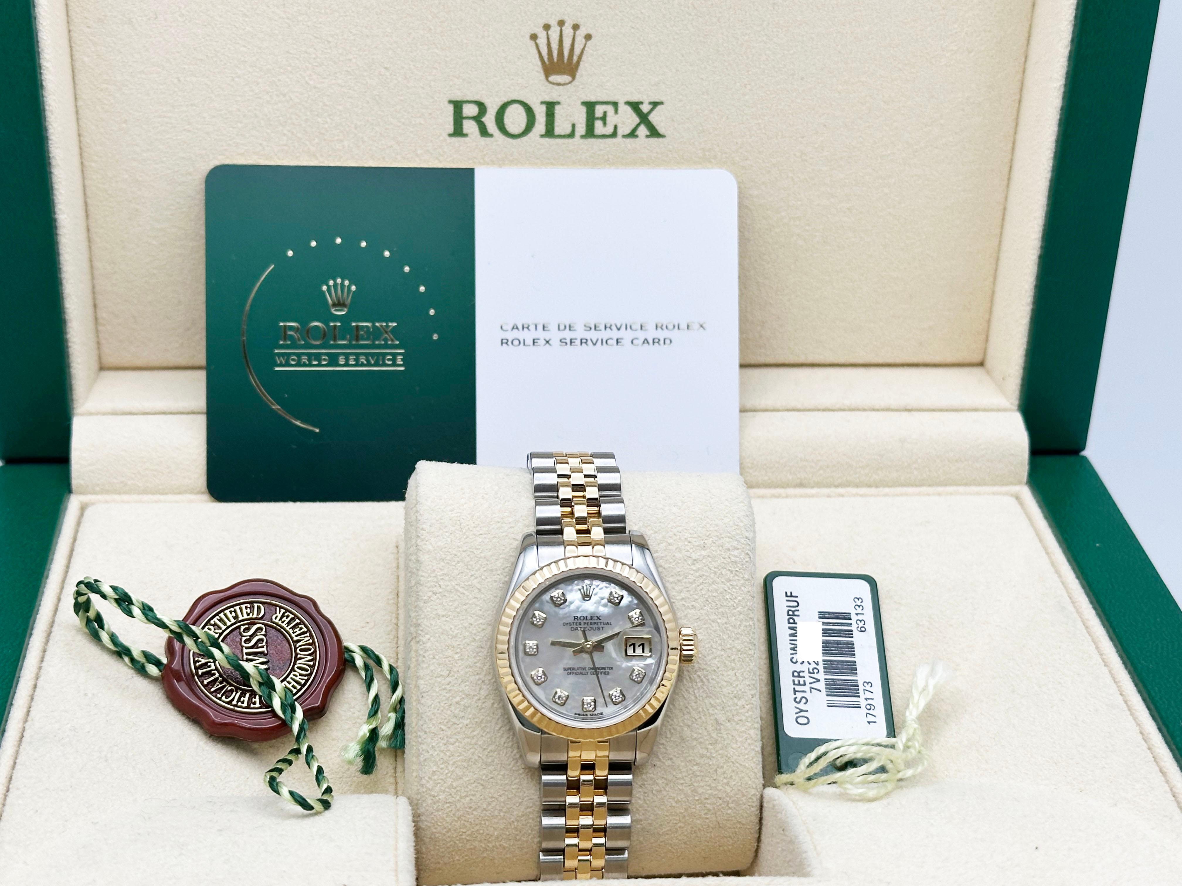 Style Number: 179173



Serial: 7V522***

 

Model: Rolex Ladies Datejust 

 

Case Material: Stainless Steel 

 

Band: 18K Yellow Gold & Stainless Steel Jubilee Band

  

Bezel: 18K Yellow Fluted Bezel 

  

Dial: Factory Original White Mother of