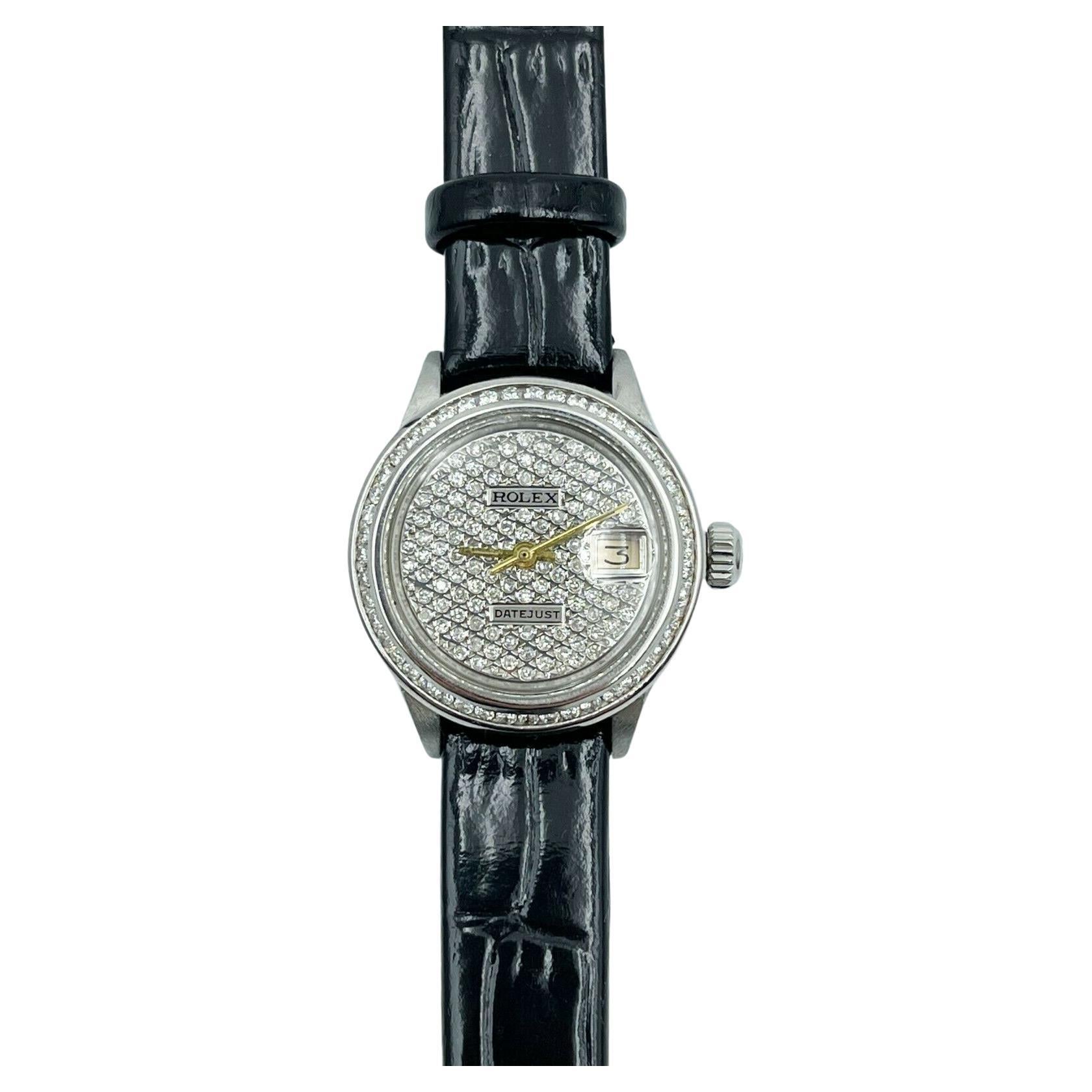 Rolex Montre Datejust 6917 pour femme avec cadran en diamants et lunette en diamants, bracelet en cuir inoxydable