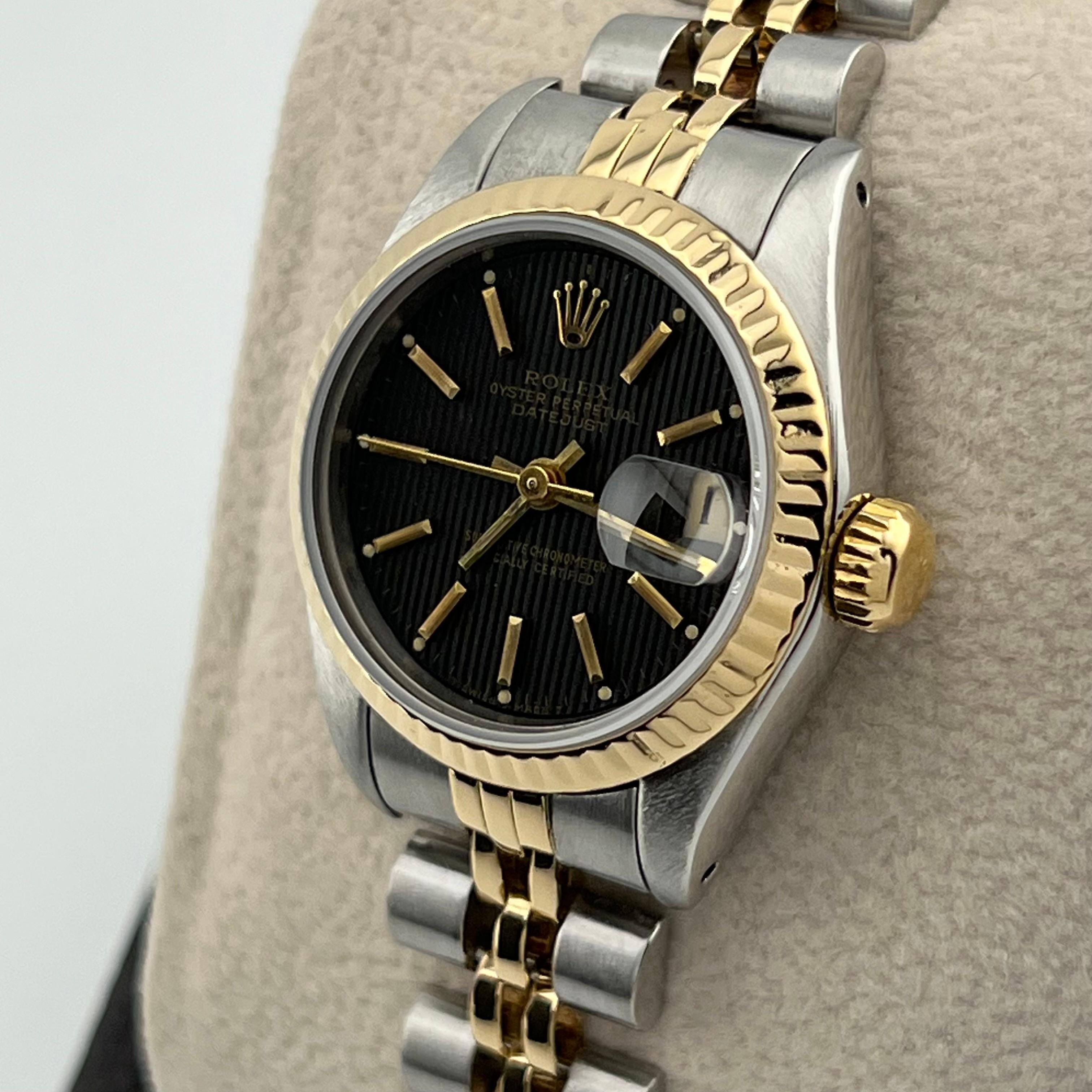 Rolex Ladies Datejust 69173 Esfera Tapiz Negro Oro Amarillo 18K Caja Acero Papel 4