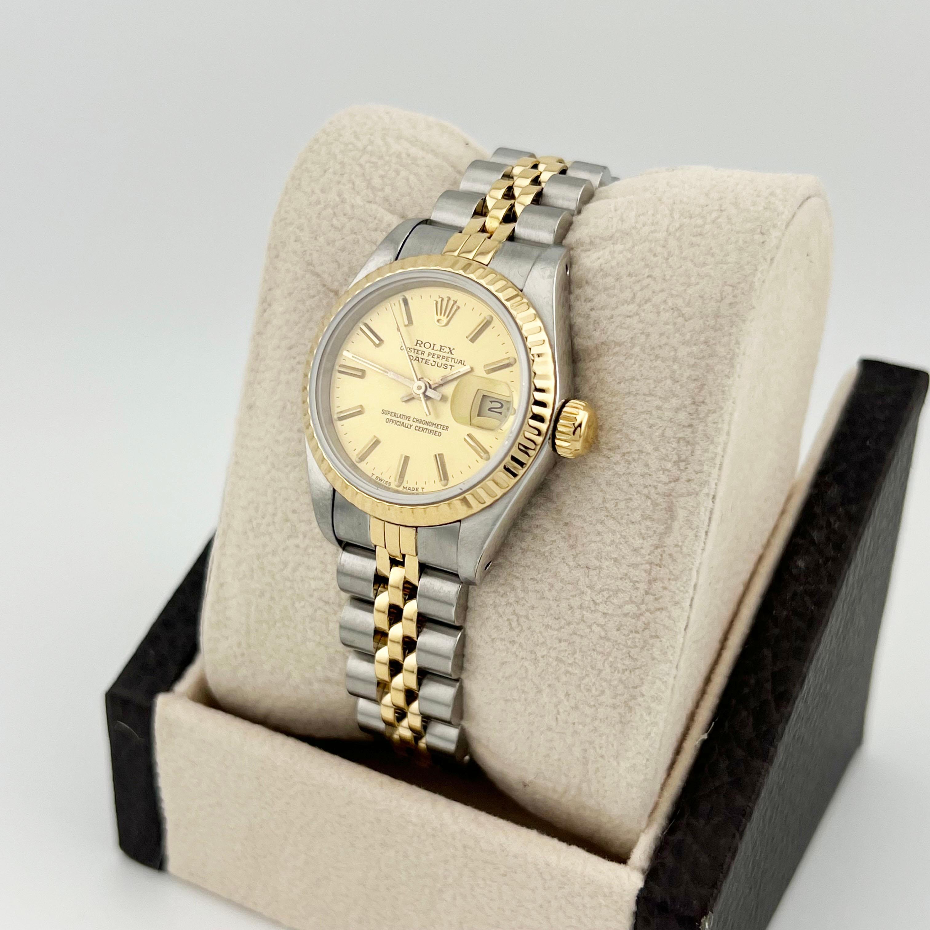 Rolex Damen Datejust 69173 Champagner-Zifferblatt 18K Gelbgold Edelstahl im Zustand „Hervorragend“ in San Diego, CA