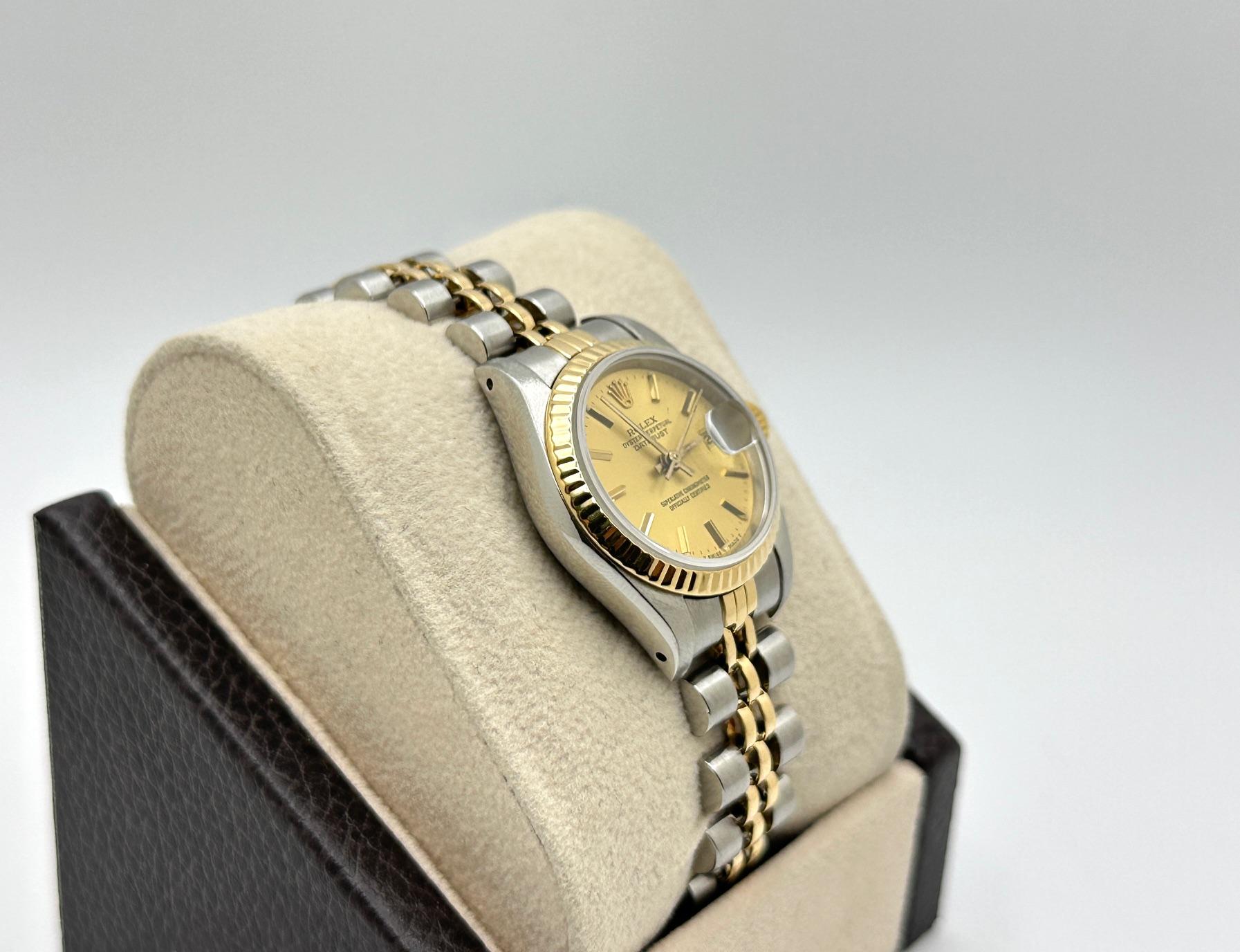 Rolex Ladies Datejust 69173 Esfera Champán Oro Amarillo 18k Acero Inoxidable en Bueno estado para la venta en San Diego, CA