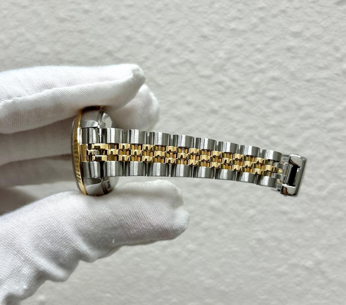 Rolex Damen Datejust 69173 Weiß Pyramide Zifferblatt 18K Gelbgold Stahl Box Papier im Angebot 8