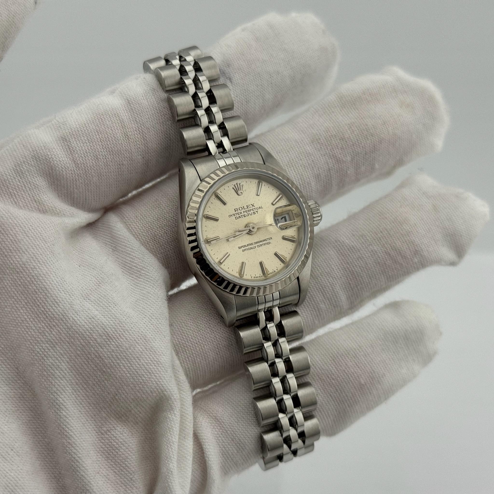 Rolex Ladies Datejust 69174 26mm Esfera Plateada Acero 18K Oro Blanco Caja Papeles en venta 8