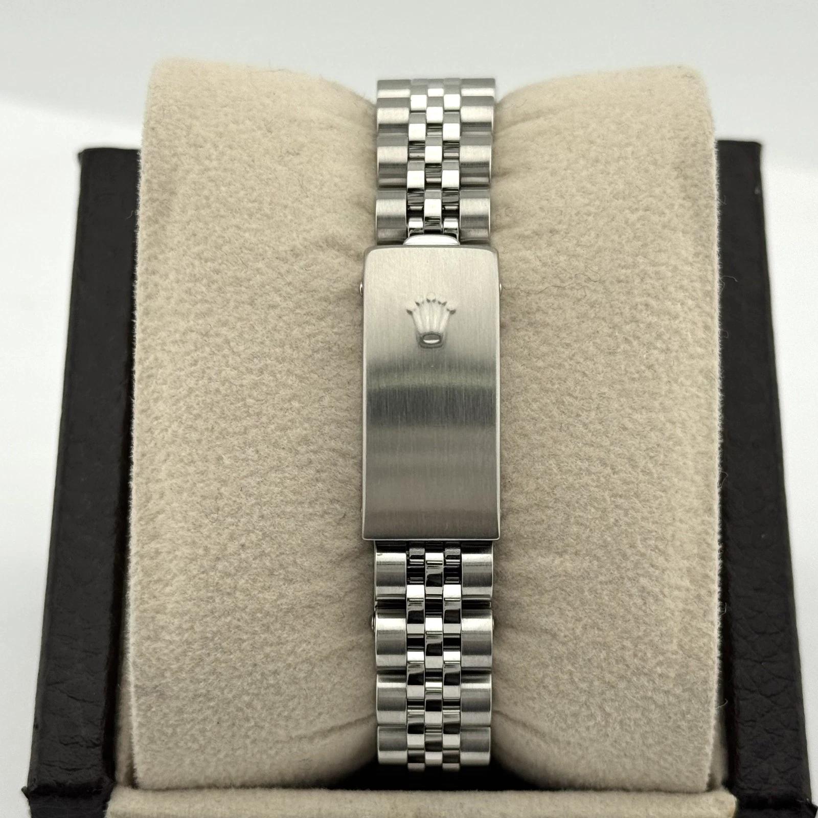 Rolex Ladies Datejust 79174 26mm 18k Gold Stainless Steel Silver Dial Box Papers en vente 5