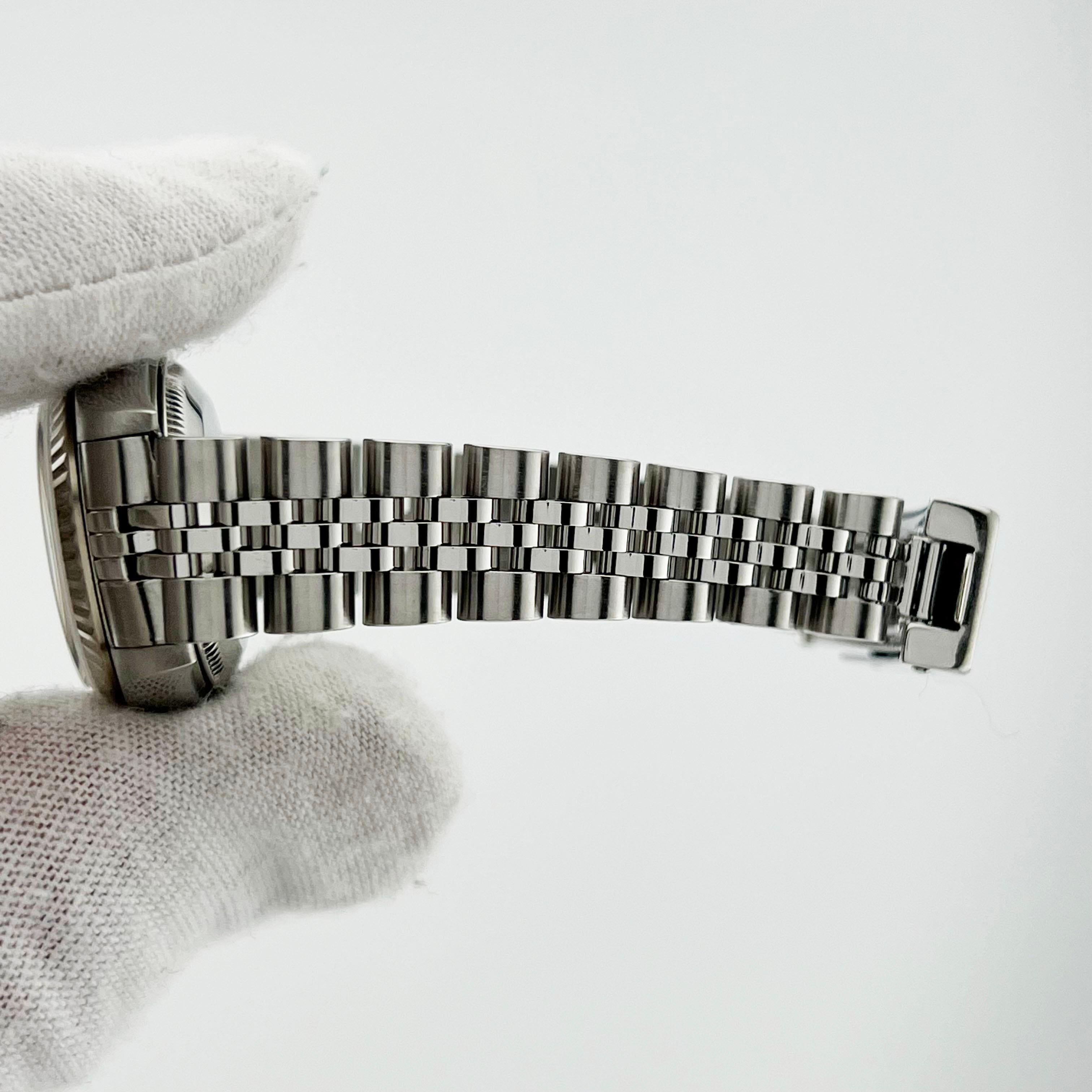 Rolex Montre Datejust 79174 Jubilee avec cadran en acier et lunette en or blanc 18 carats, boîte et papiers en vente 6
