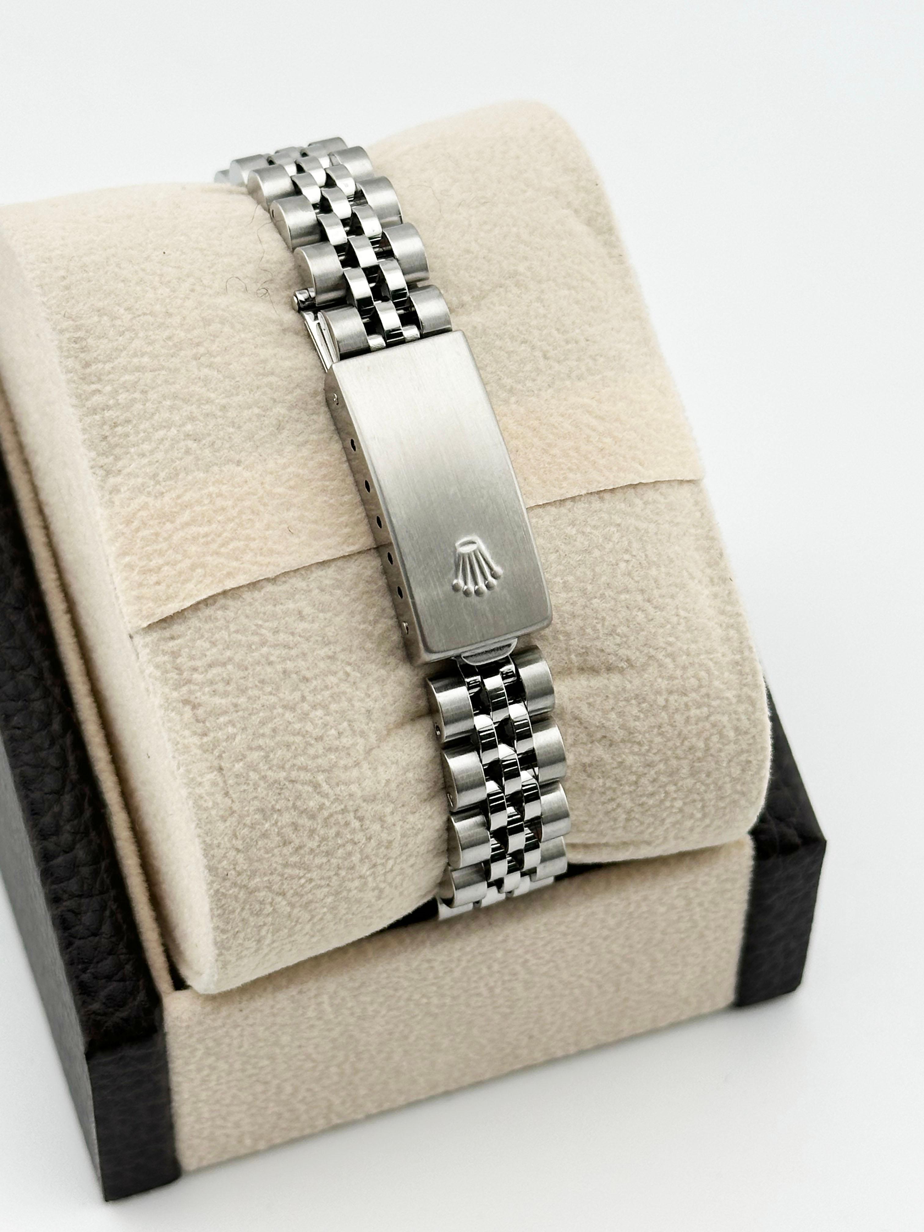 Rolex Ladies Datejust 79174 Silver Roman Dial Stainless Steel Box Paper For Sale 4